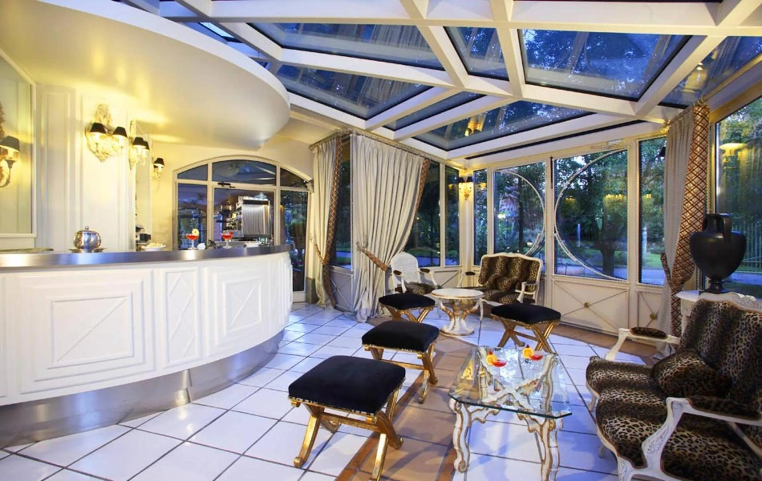 Lounge or bar in Hotel Ristorante Borgo Antico