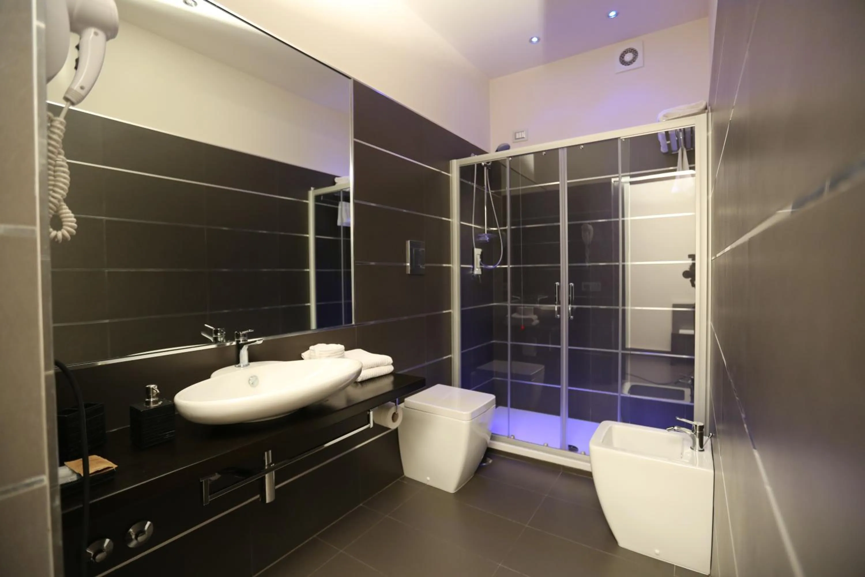 Bathroom in Hotel Ristorante Borgo Antico