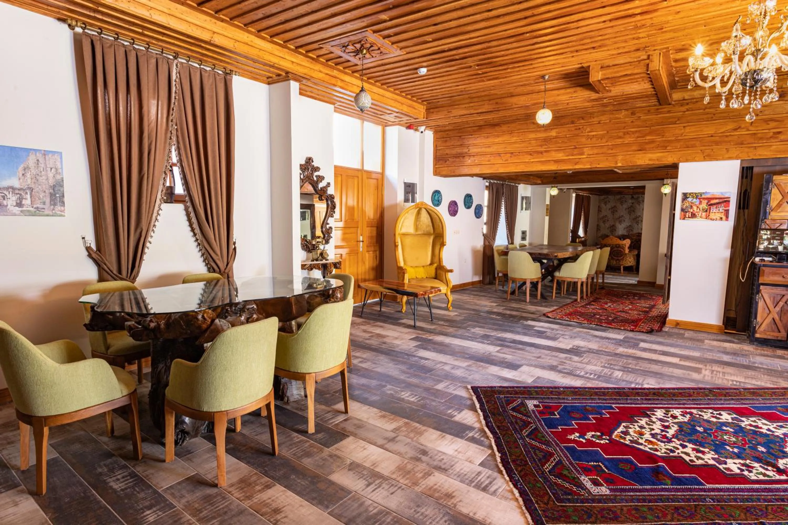 Lobby or reception in WOO Town Suites