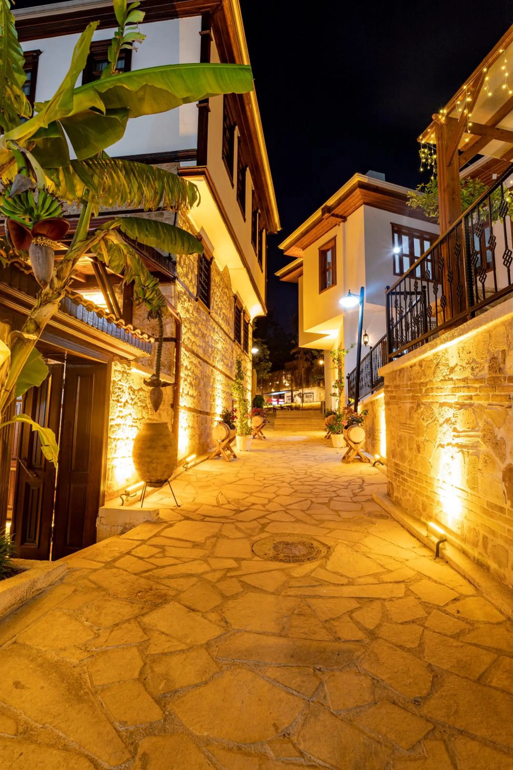 Property building in WOO Town Suites