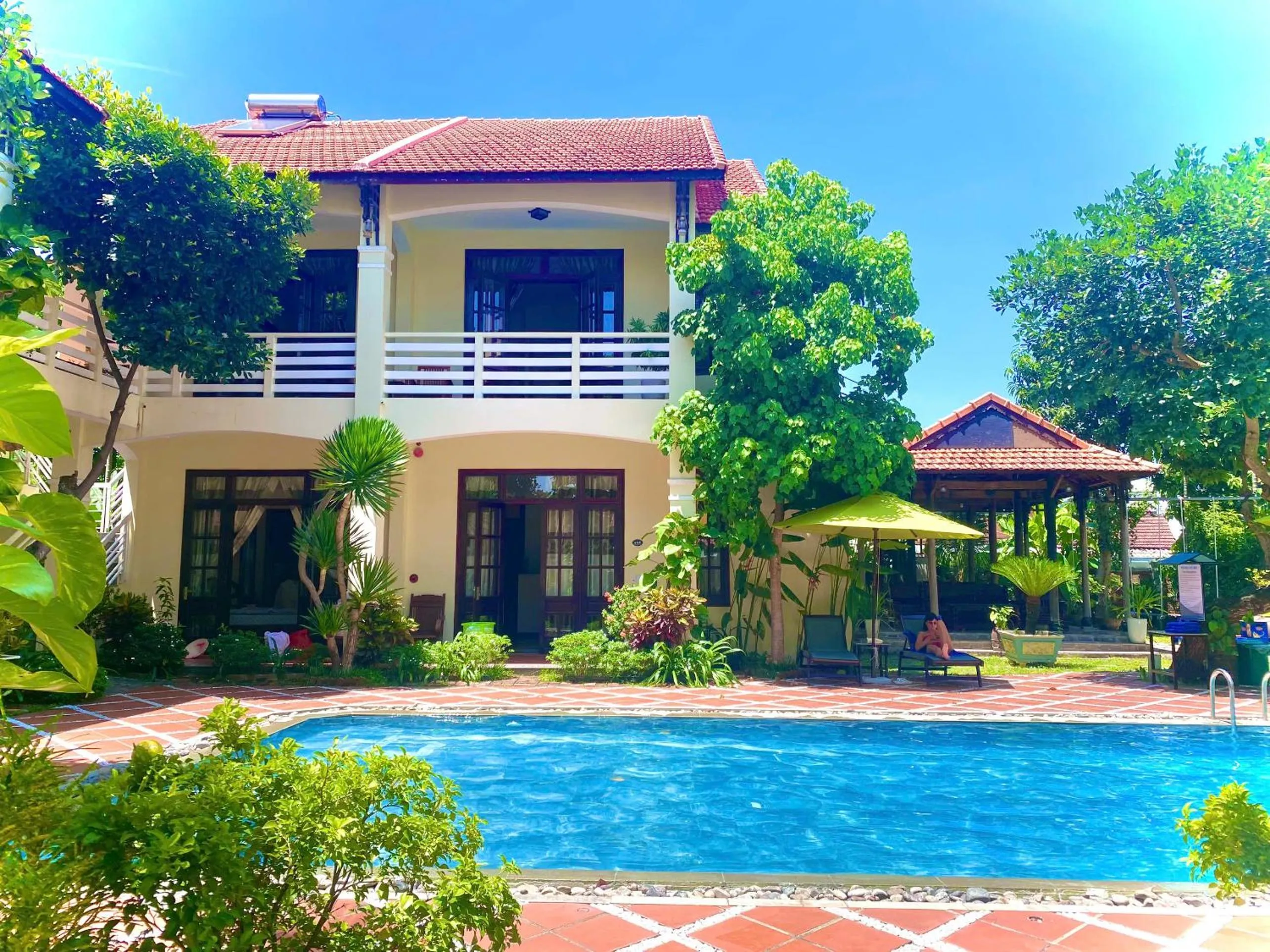 Swimming pool in The Muse House