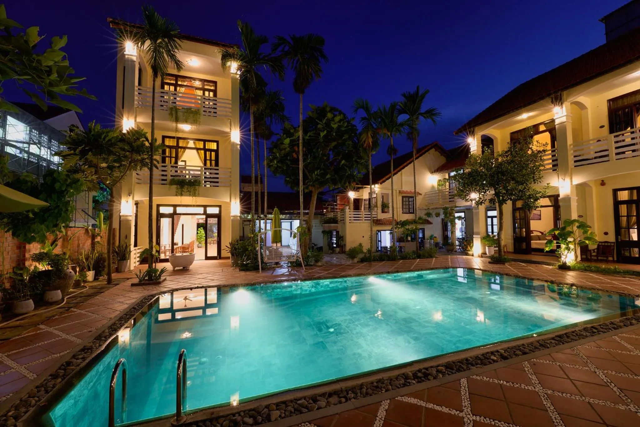 Swimming pool in The Muse House