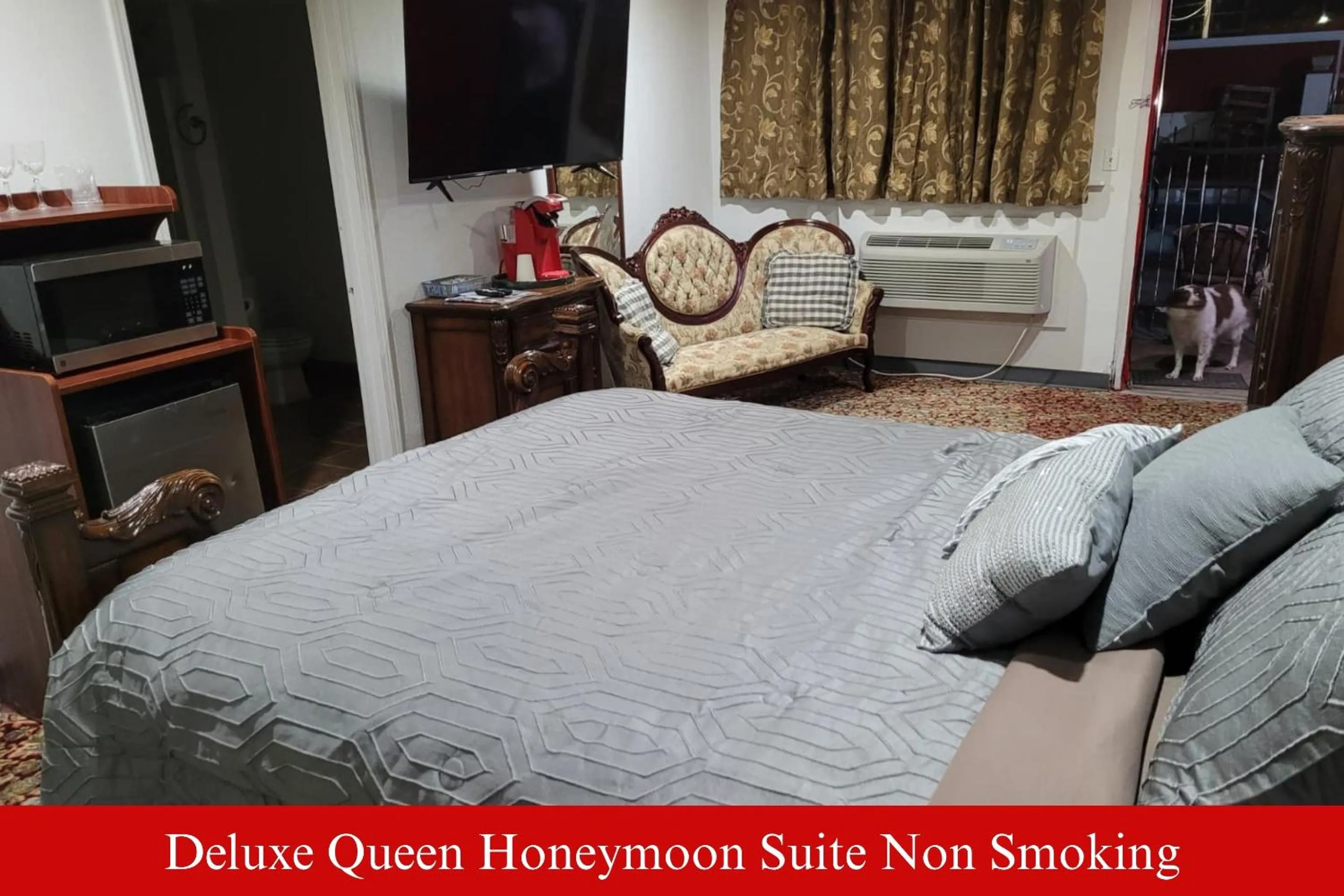 Photo of the whole room, Bed in Coratel Inn & Suites by Jasper Hutchinson