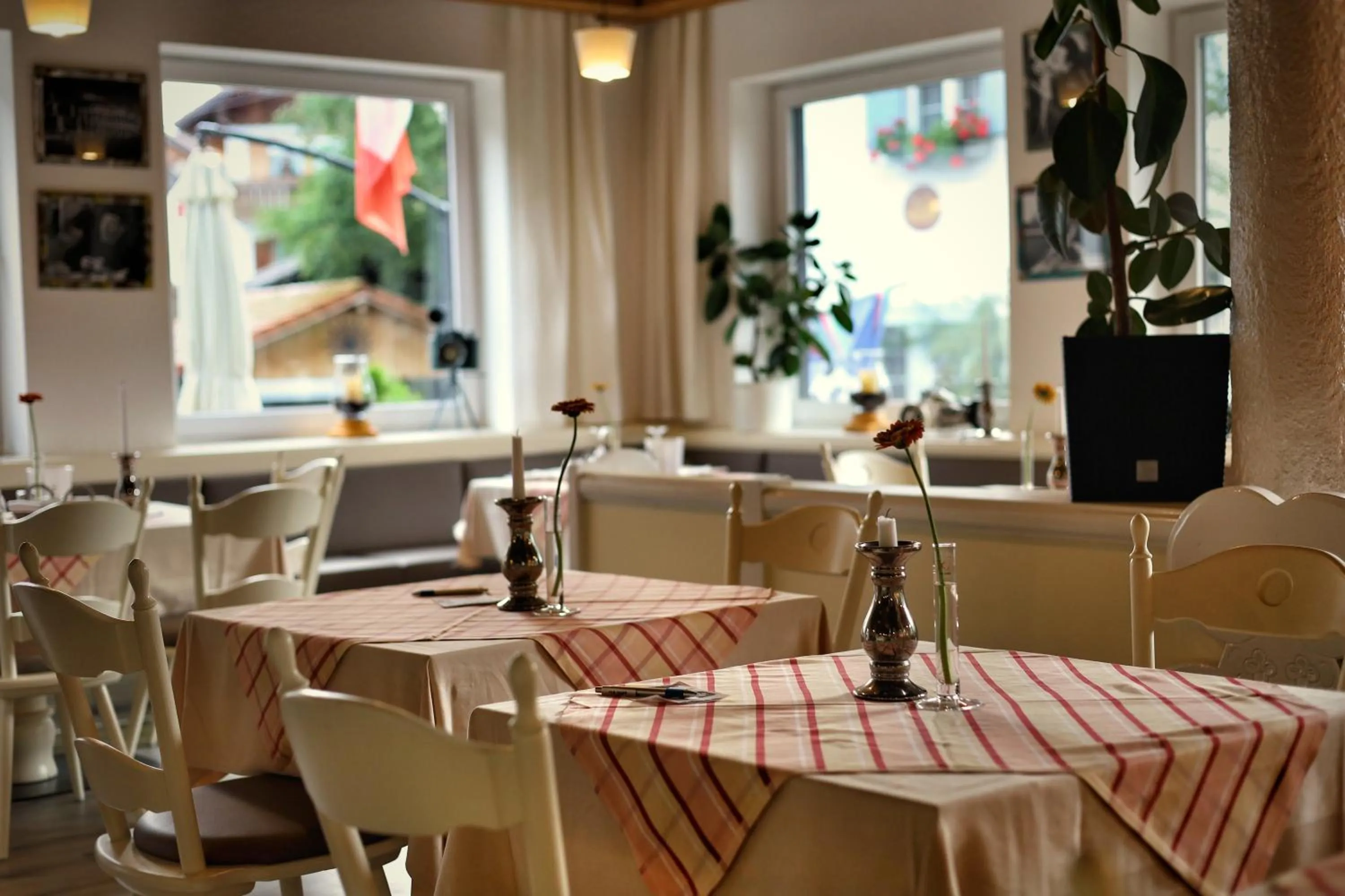 Restaurant/places to eat in JÄGERWINKL 2