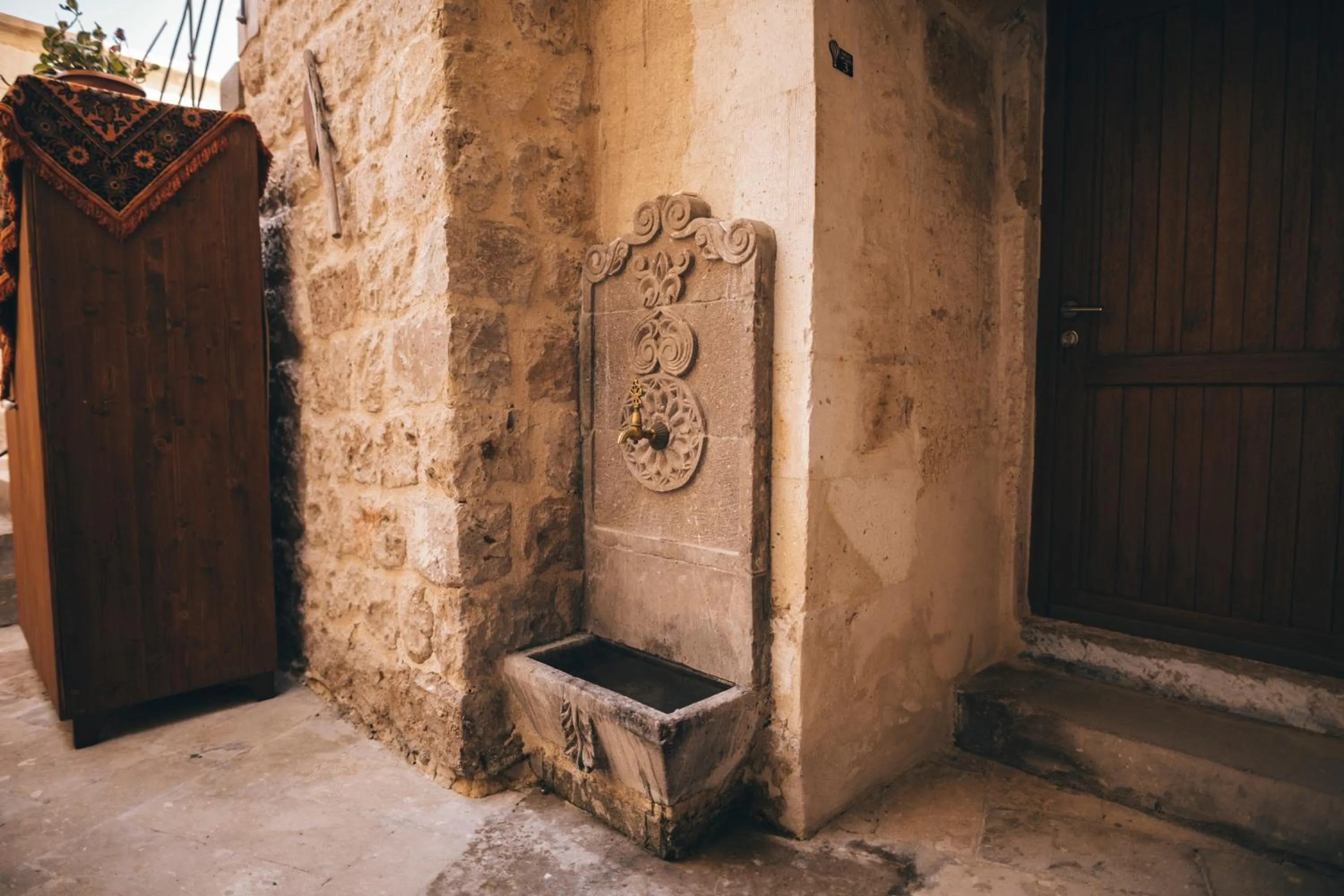Landmark view in Kapalos Cave Hotel