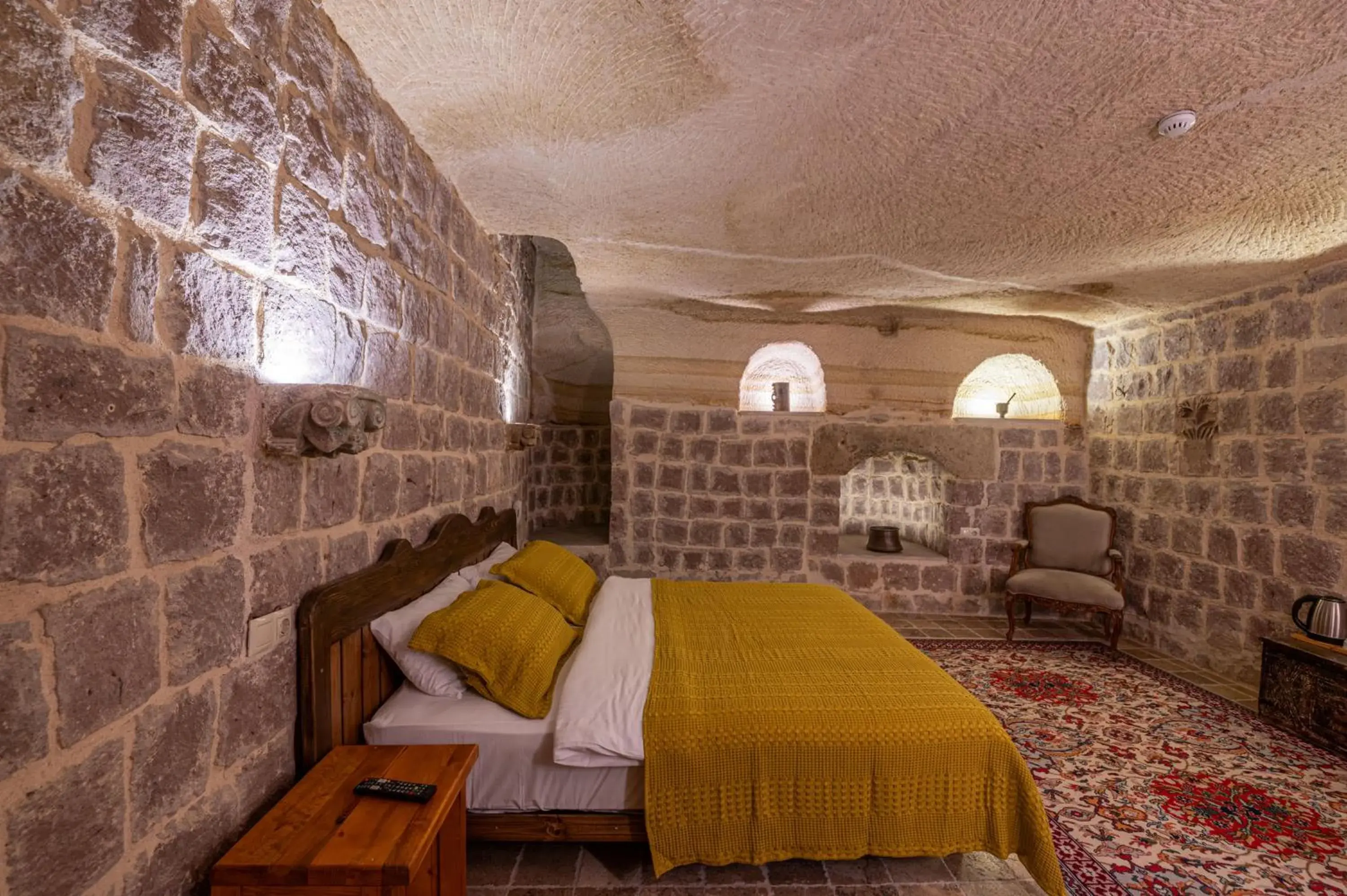 Luxury Triple Room in Kapalos Cave Hotel Luxury Triple Room in Kapalos Cave Hotel