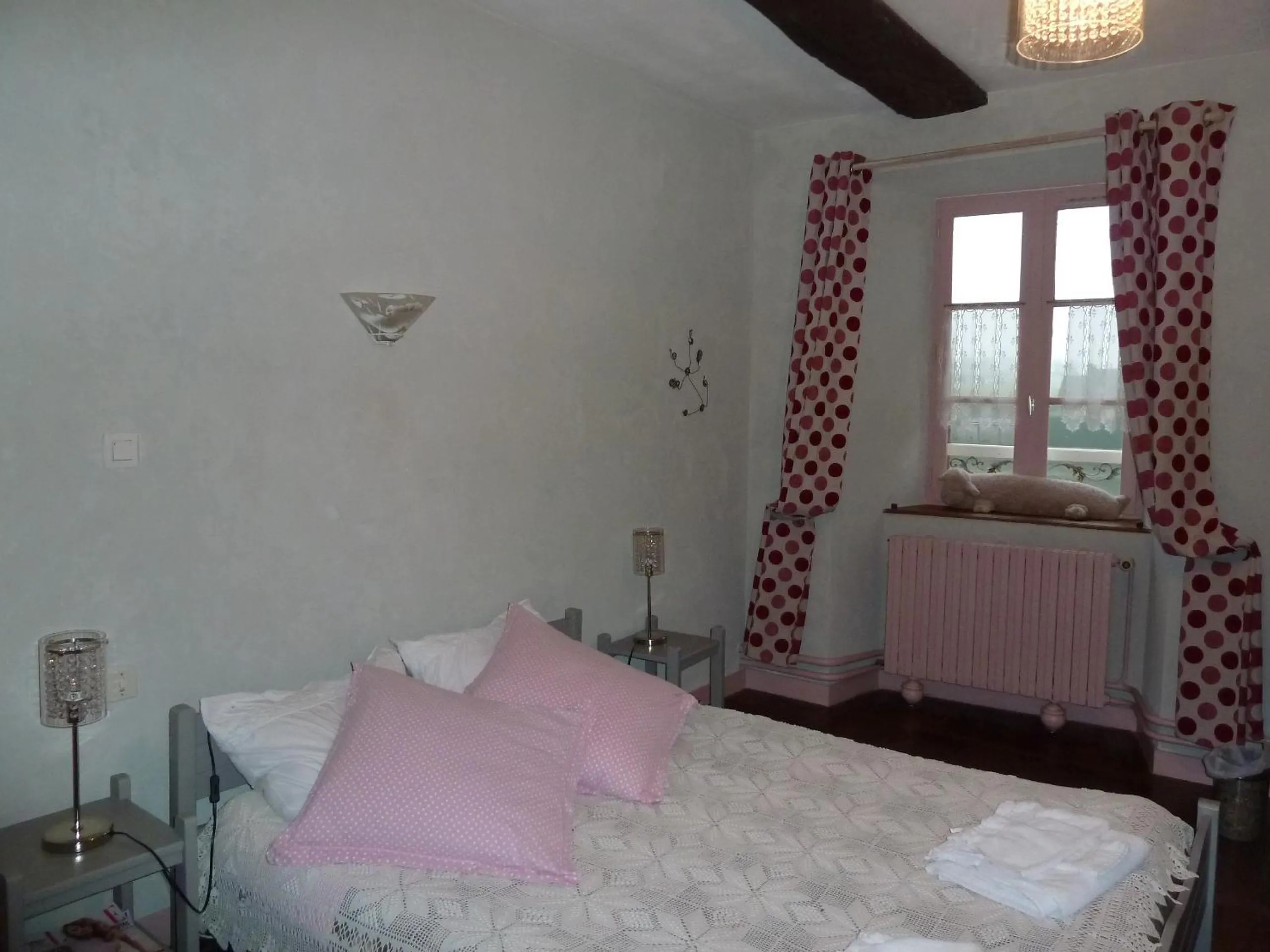 Photo of the whole room, Bed in B&B L'Atelier du Presbytère