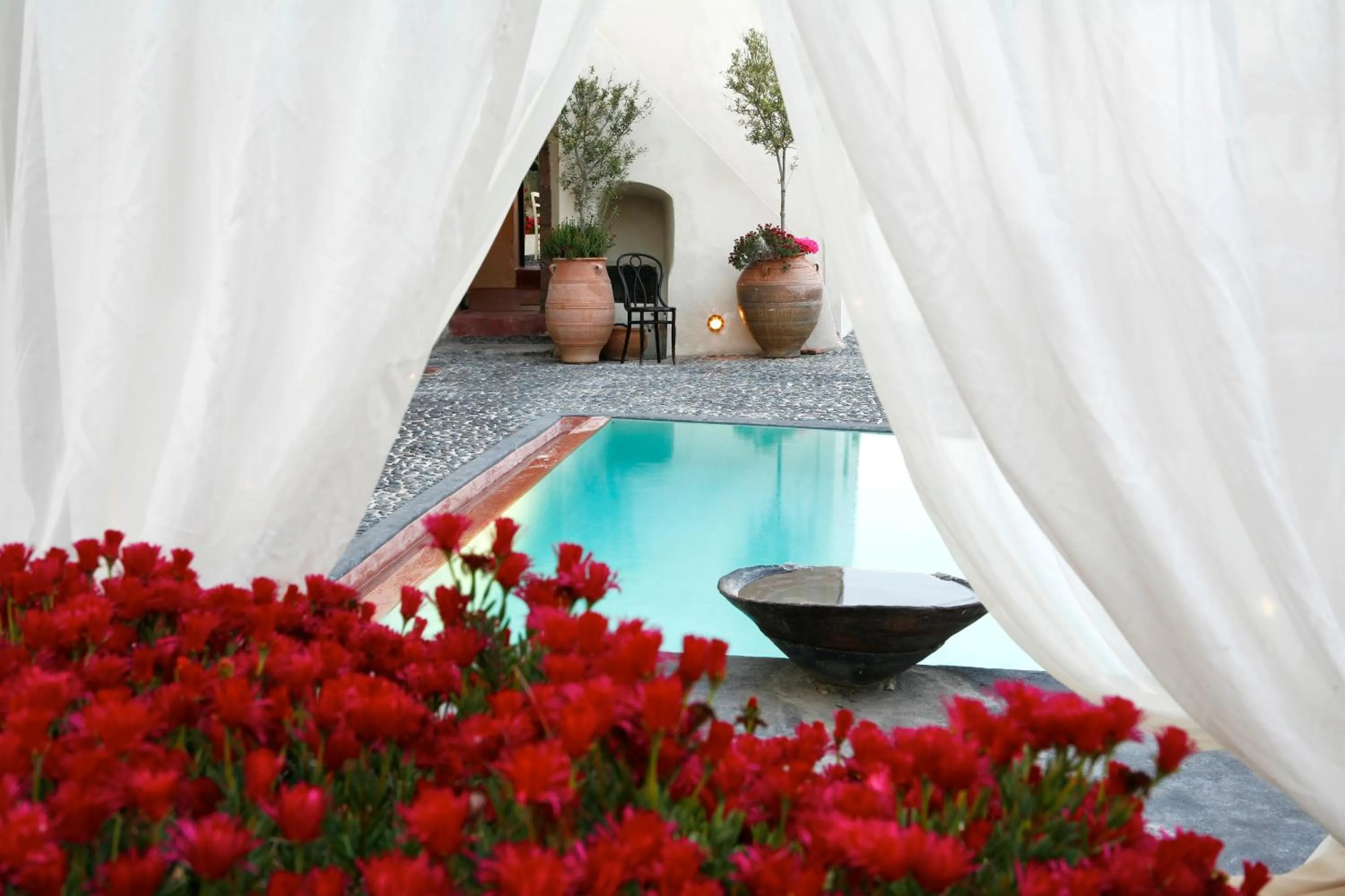 Swimming pool in Santorini Heritage Villas