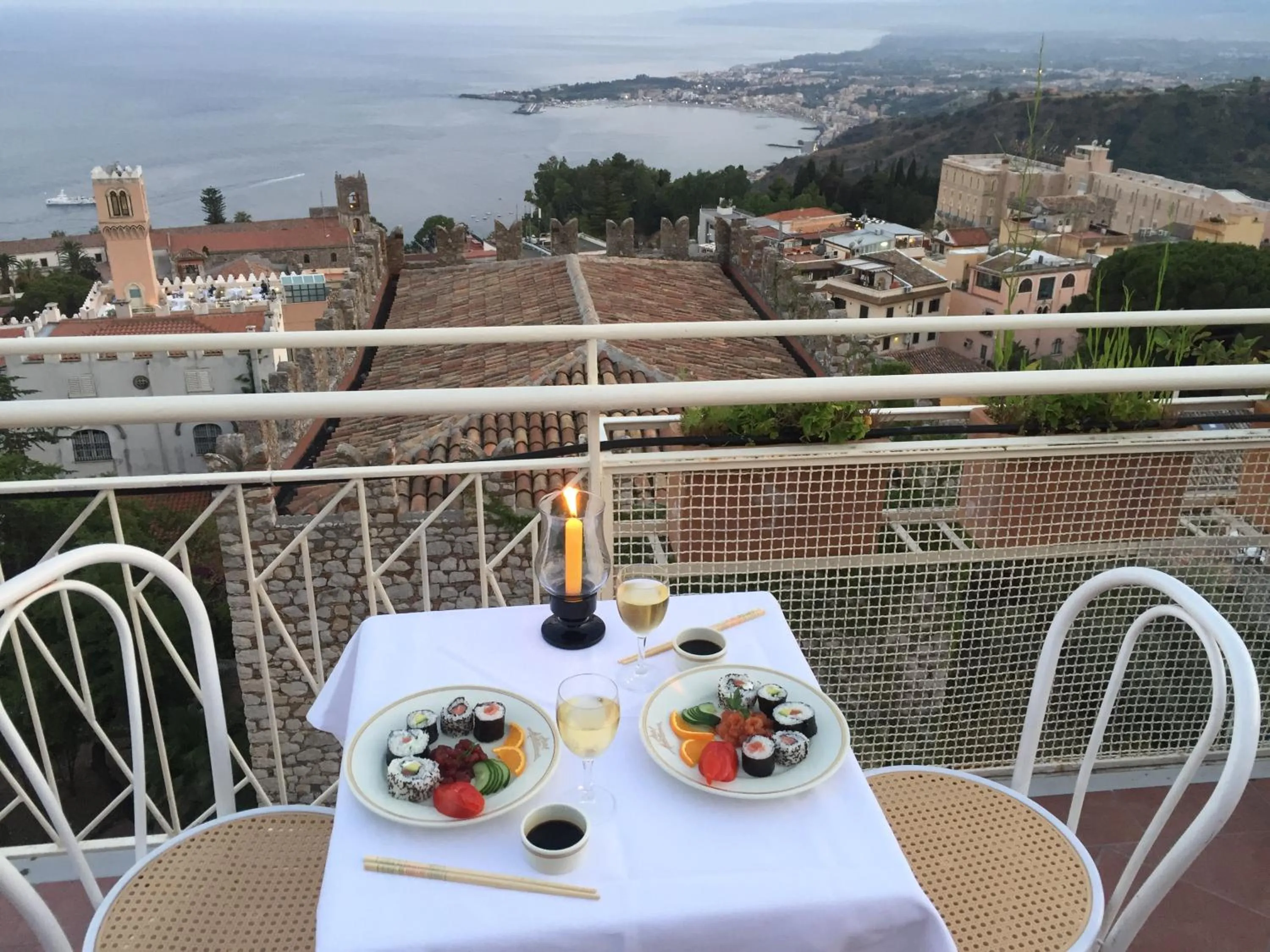 Restaurant/places to eat in Hotel Mediterranée