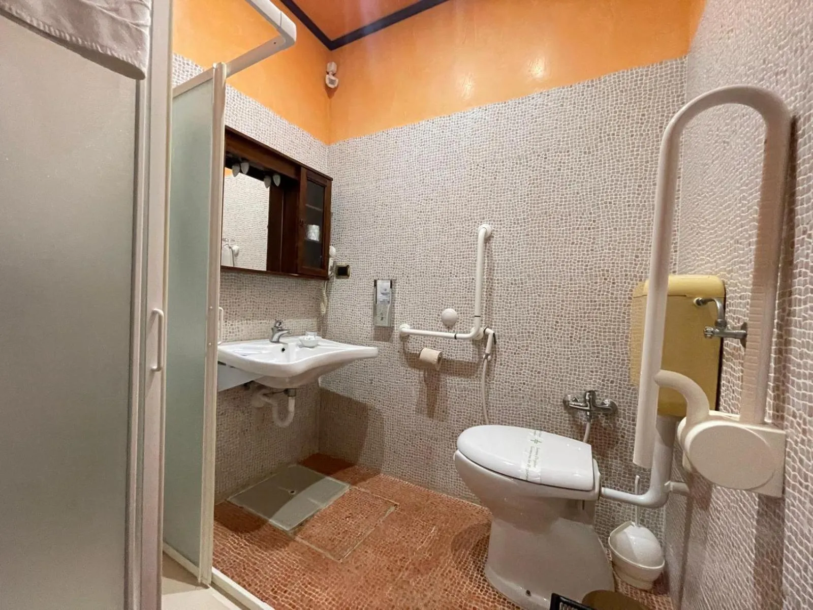 Bathroom in Hotel Villa Elisabetta