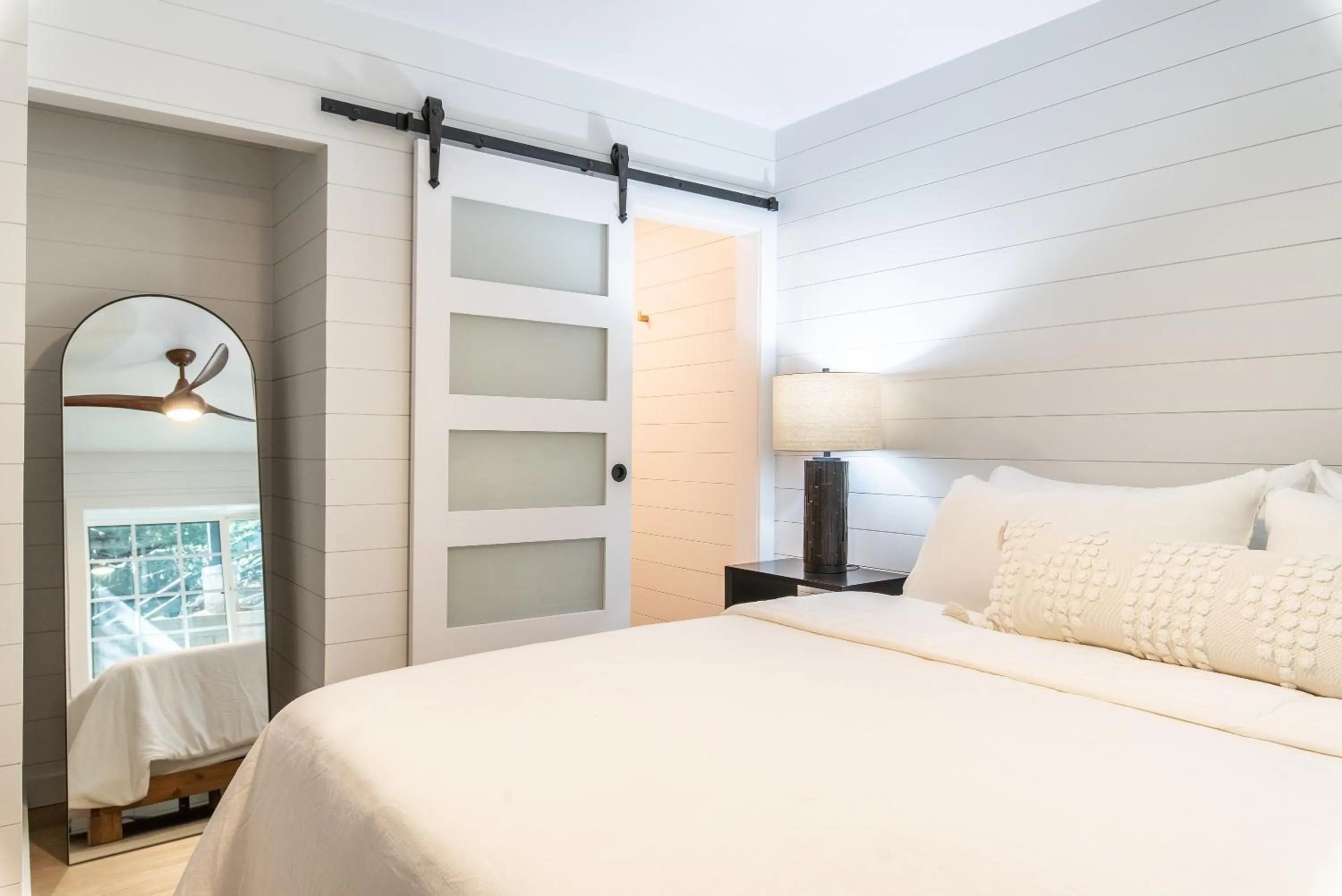 Bed in The Kingsley Hotel