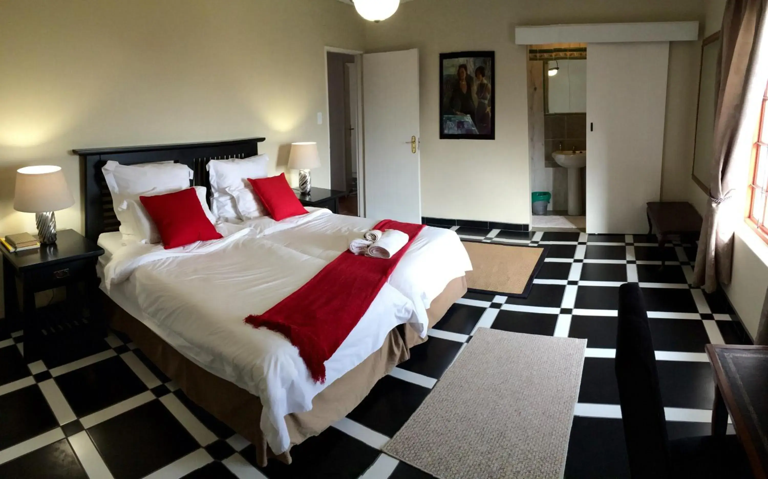 Double or Twin Room in Helderberg Guesthouse Double or Twin Room in Helderberg Guesthouse