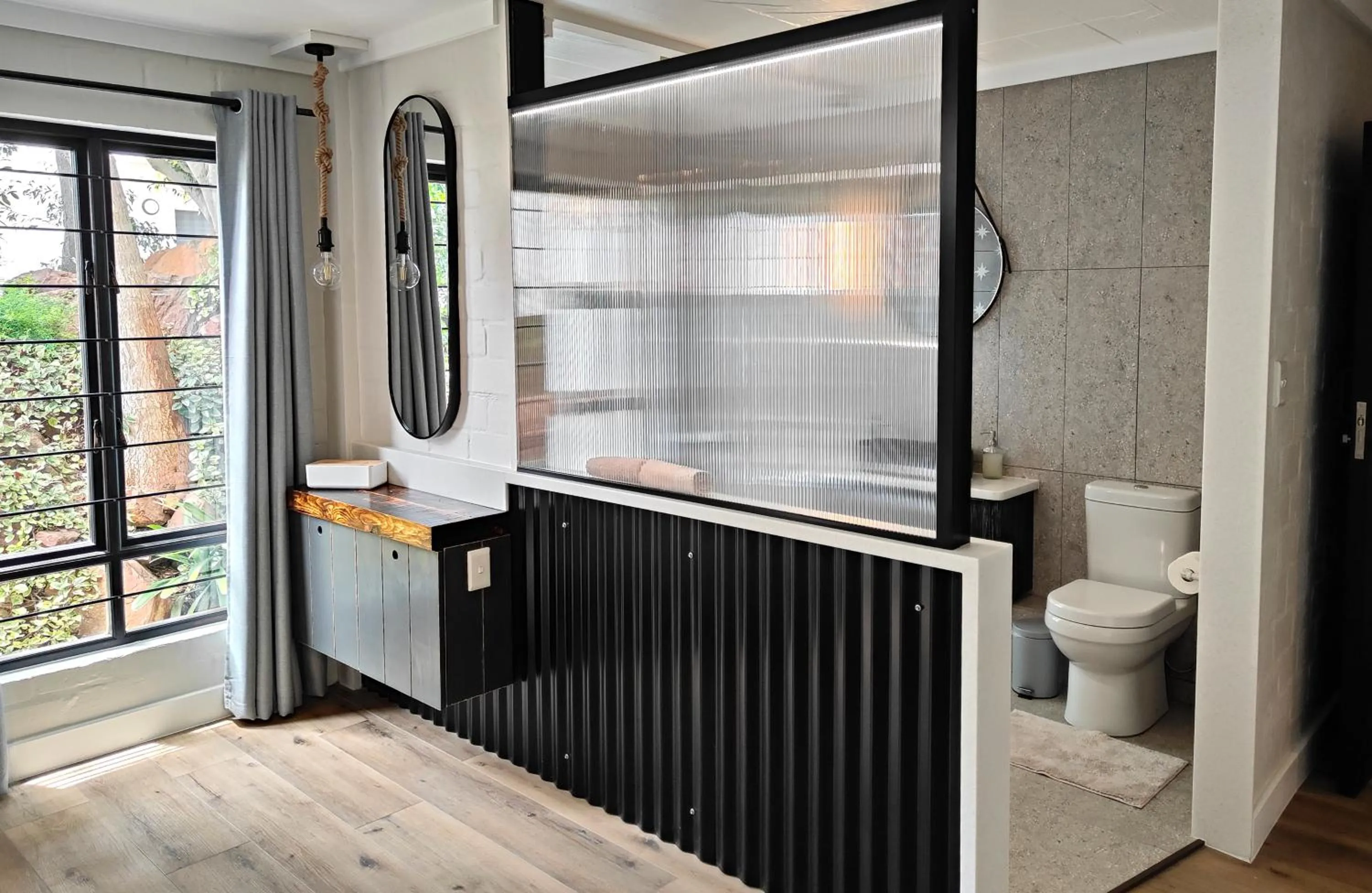 Open Air Bath in Hornbill House Self Catering Accommodation