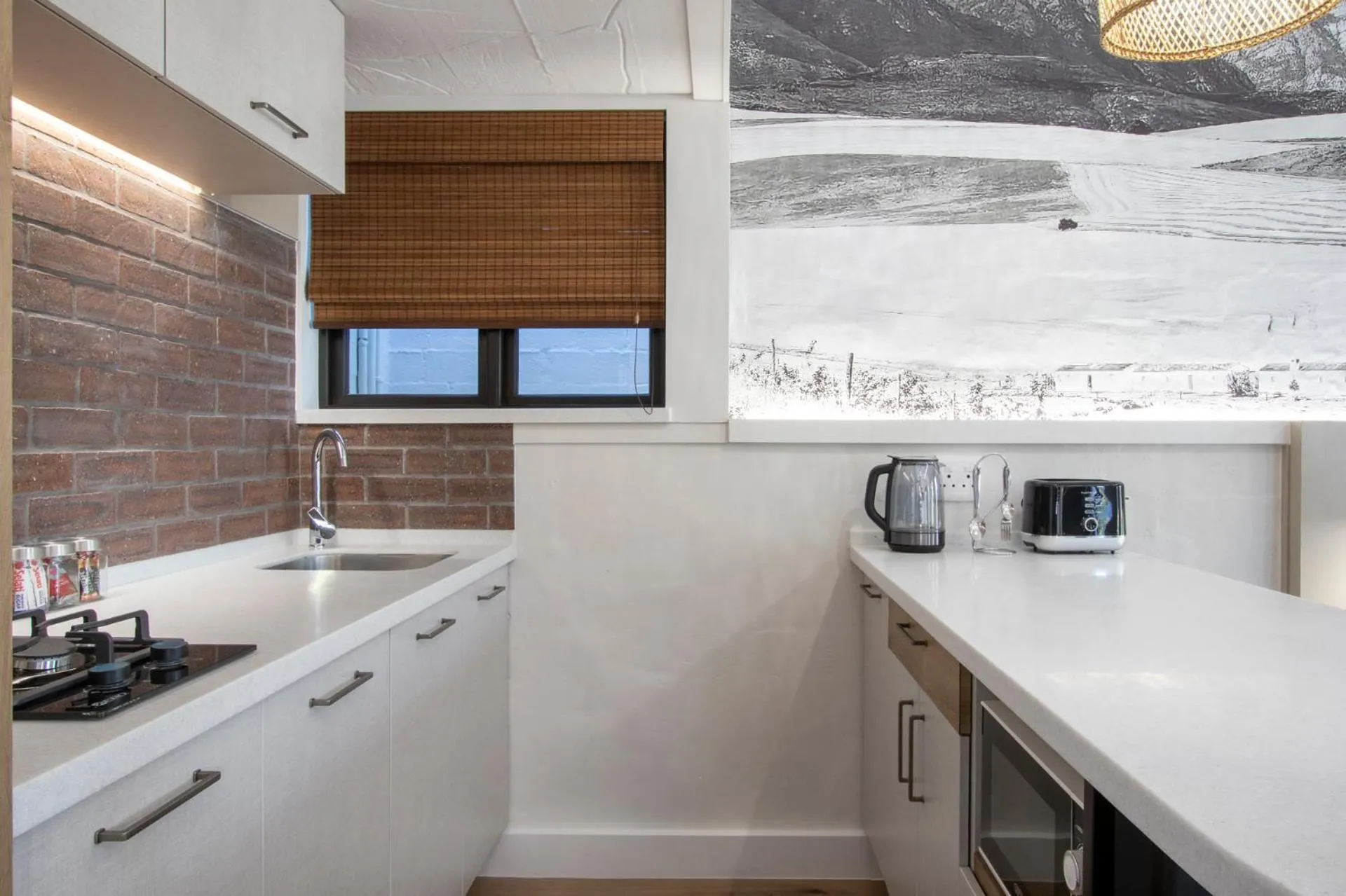 Kitchen or kitchenette in Hornbill House Self Catering Accommodation