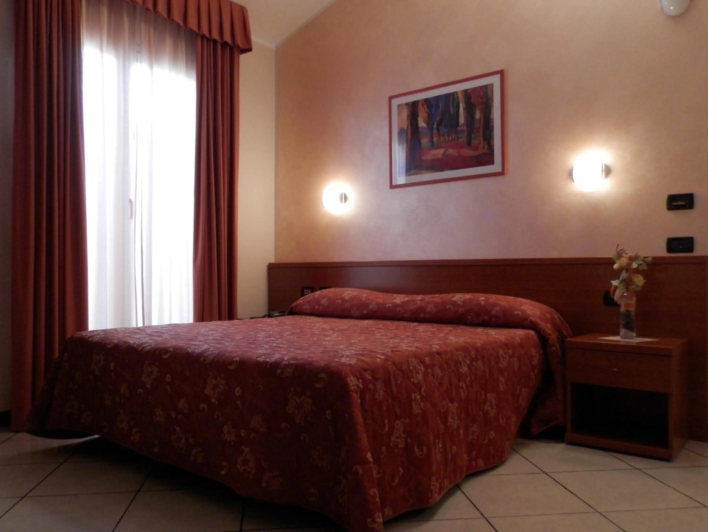 Bed in Hotel Stazione