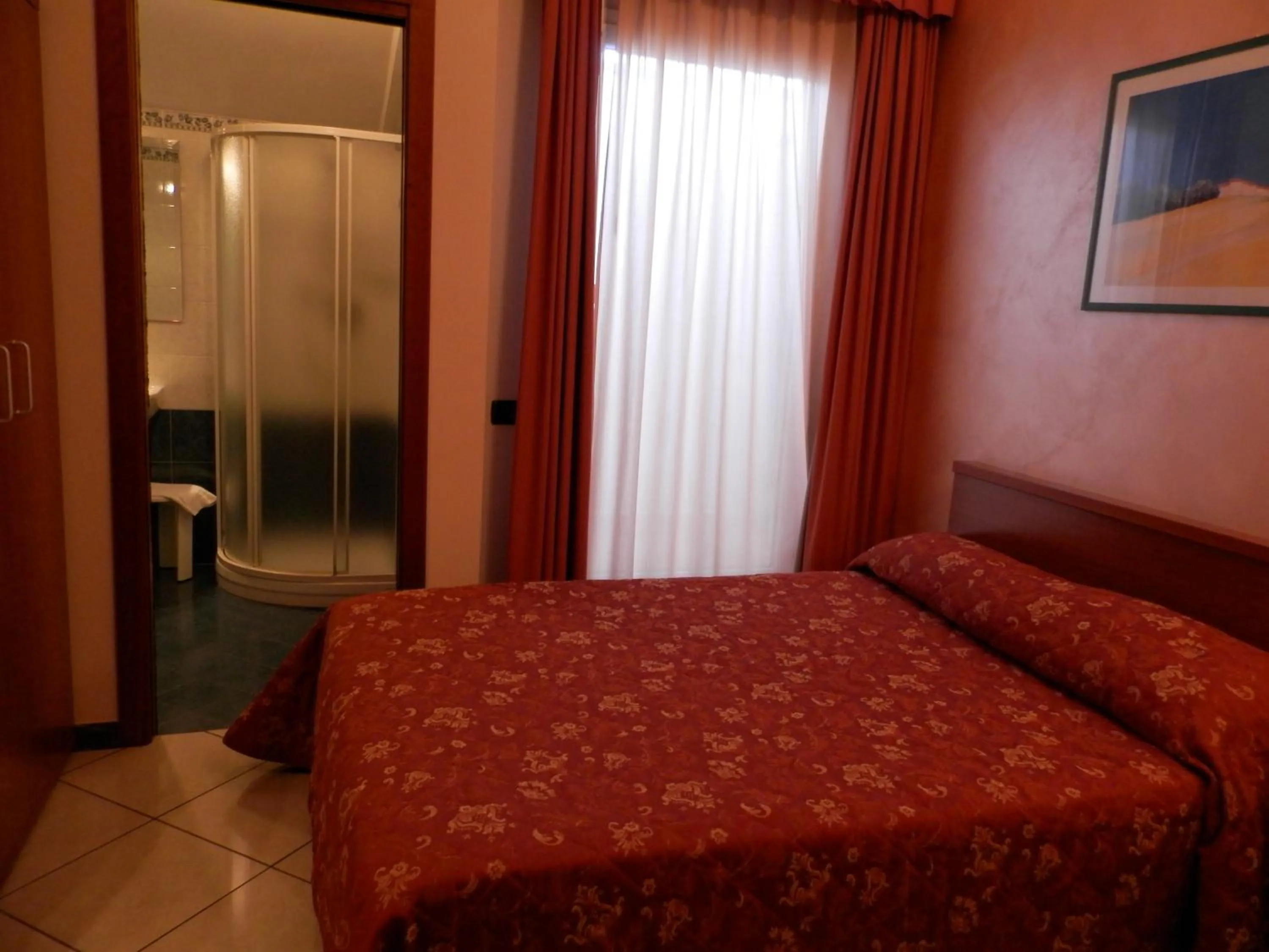 Bed in Hotel Stazione