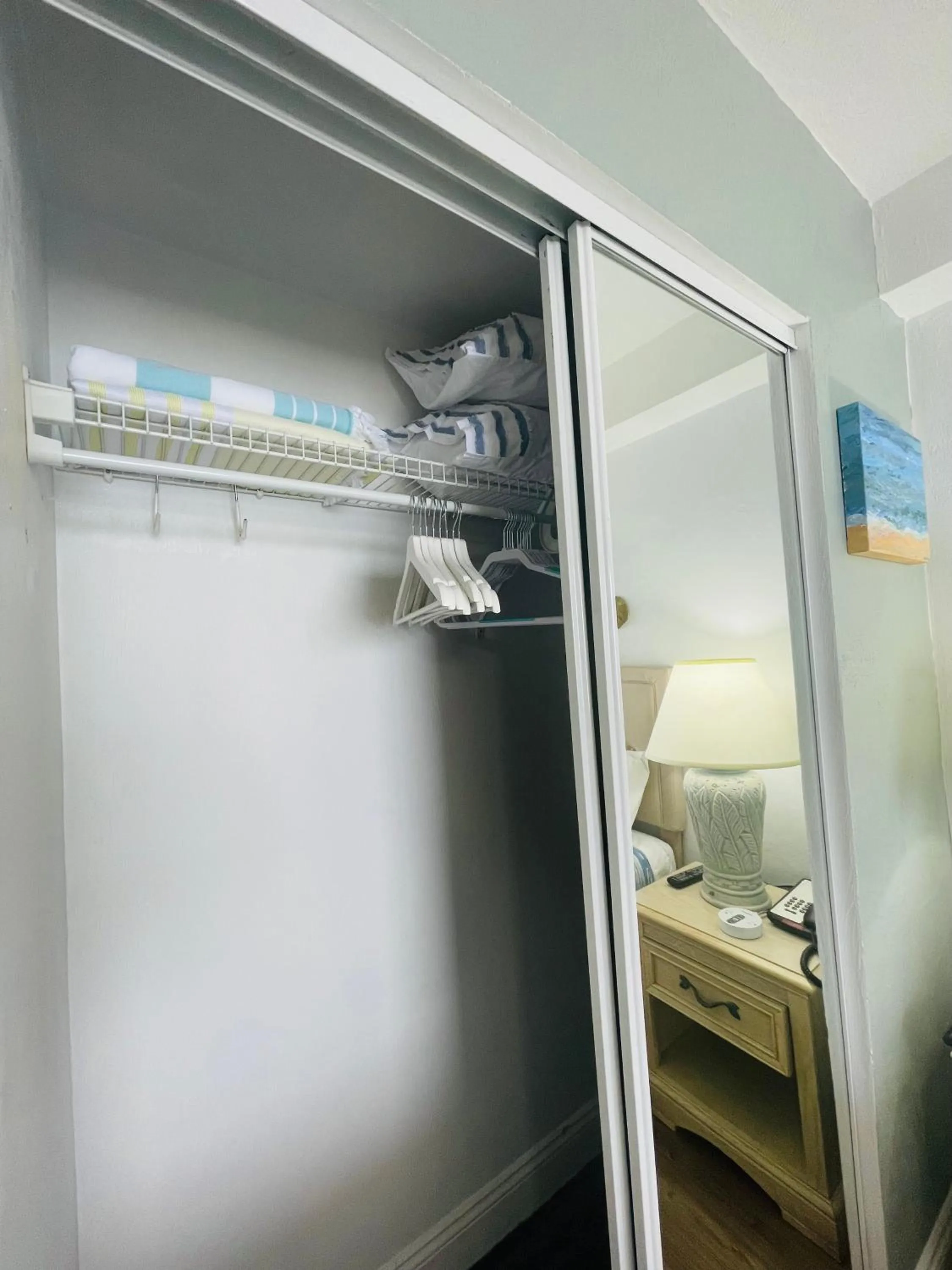 storage, Bed in Daytona Beach Resort Oceanfront CondoStudio