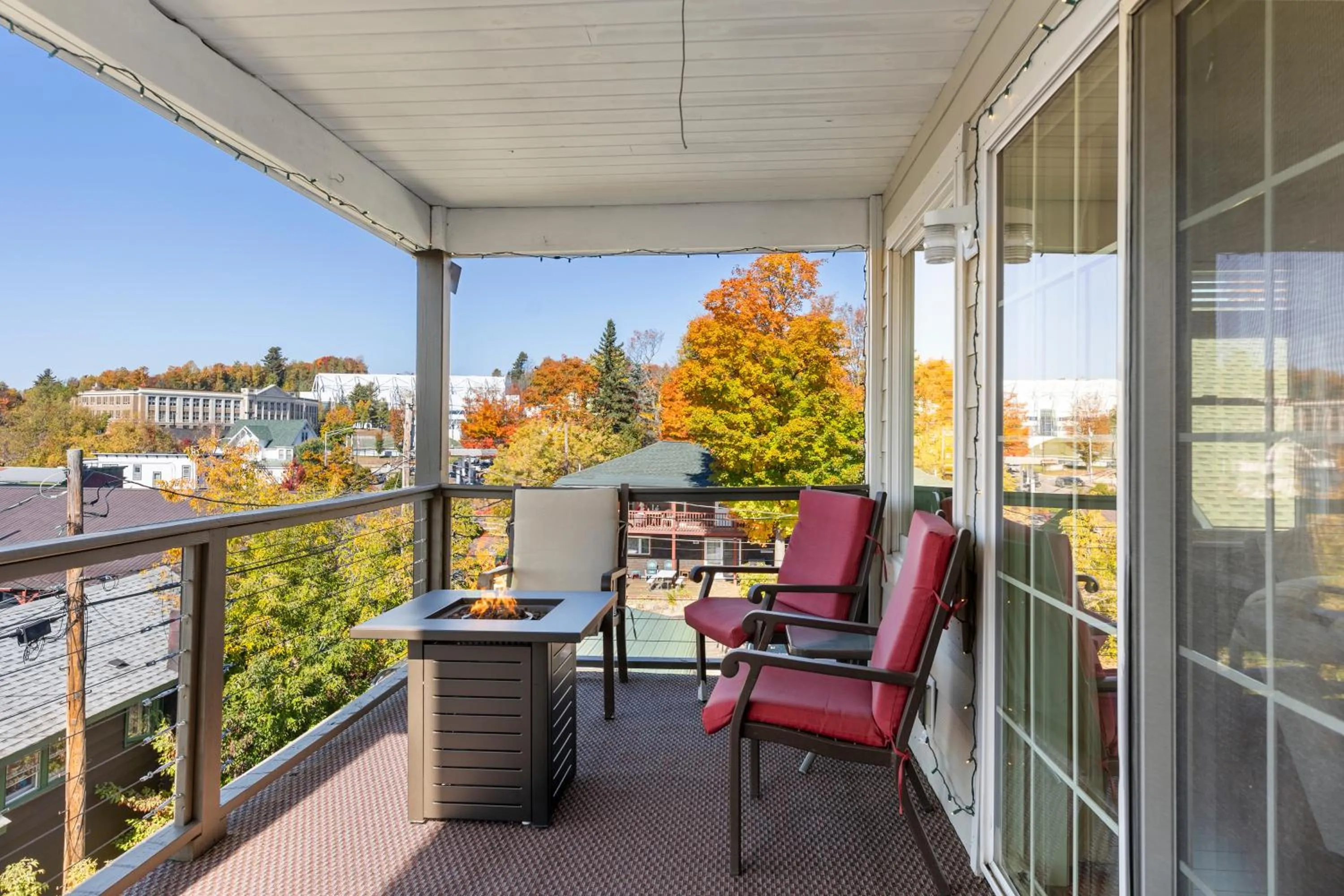 Patio in Amazing Mountain Views Lake Placid & 1980 Olympic Center