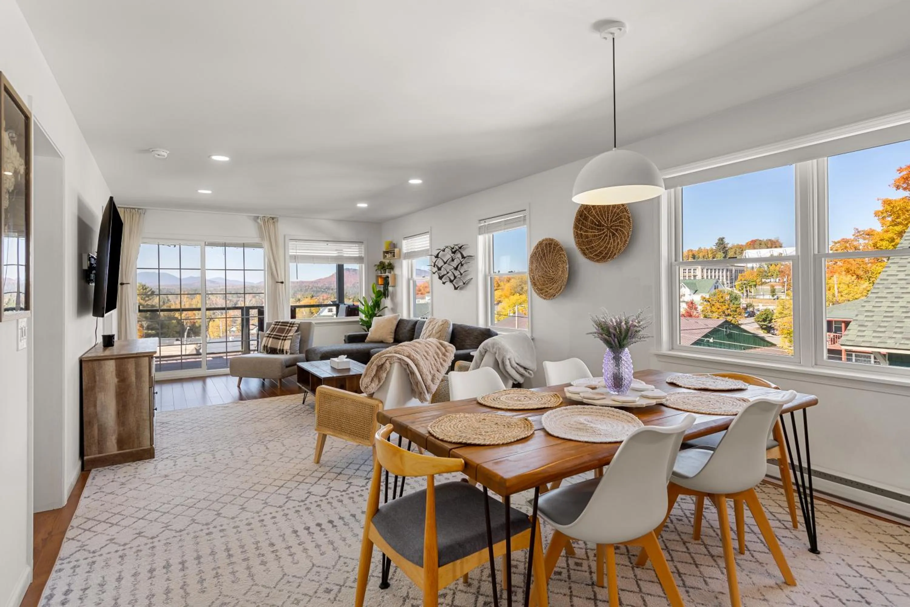 Living room in Amazing Mountain Views Lake Placid & 1980 Olympic Center