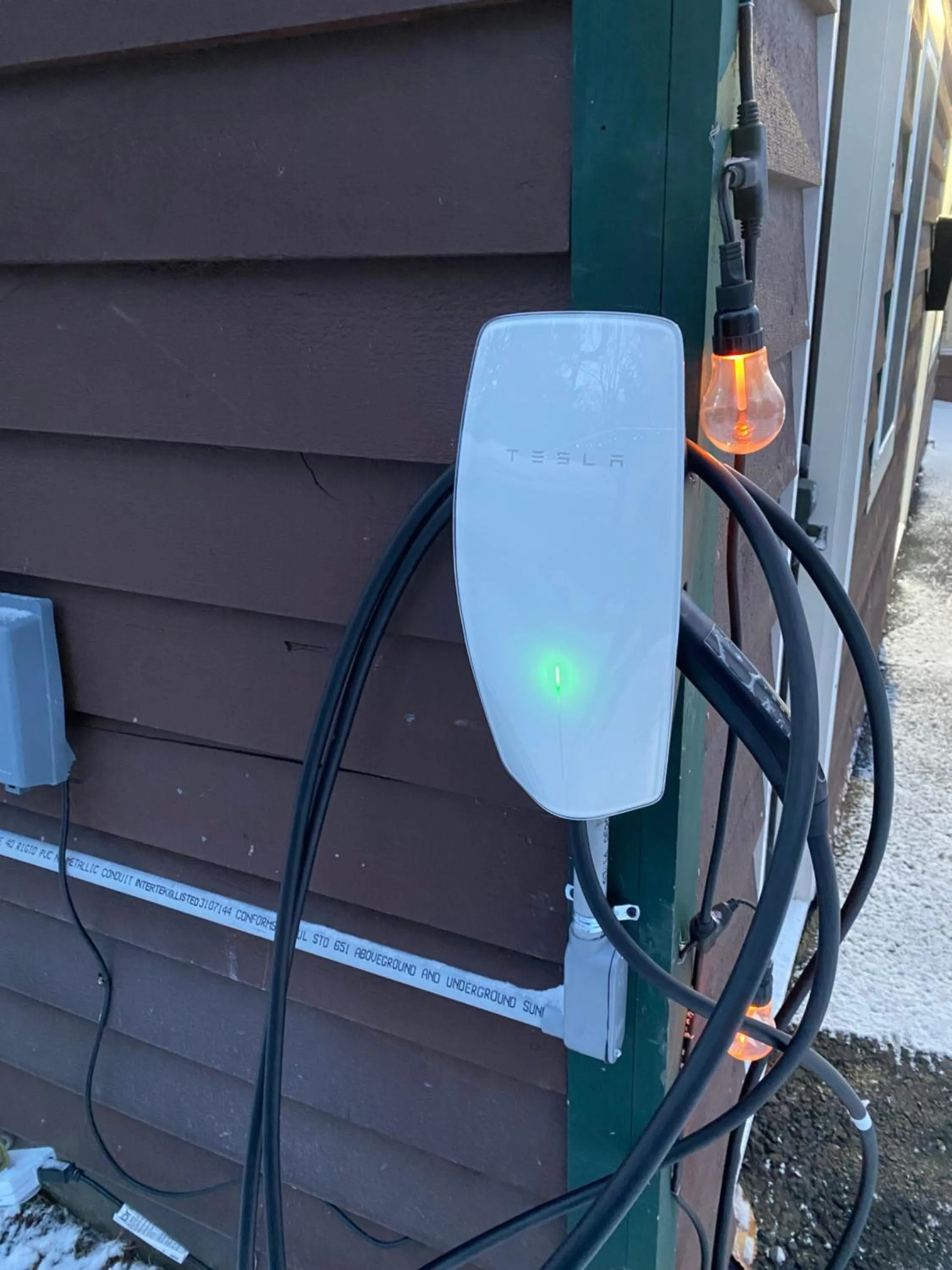 Day in Modern Home &Cozy