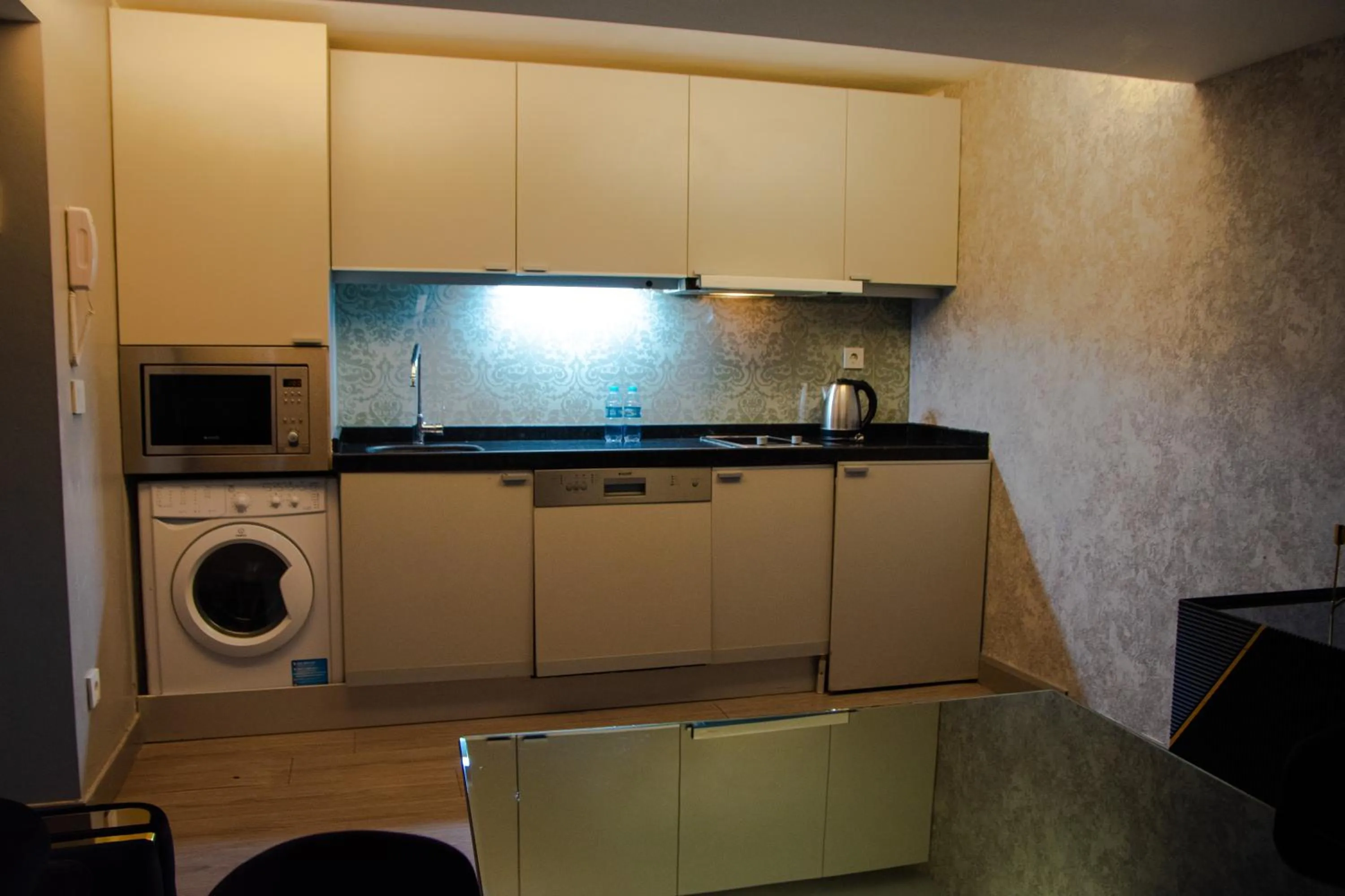Kitchen or kitchenette in Star of İstanbul Residence