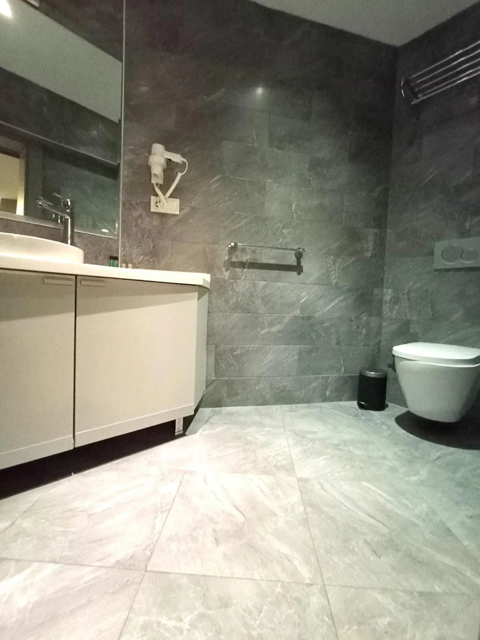 Shower in Star of İstanbul Residence