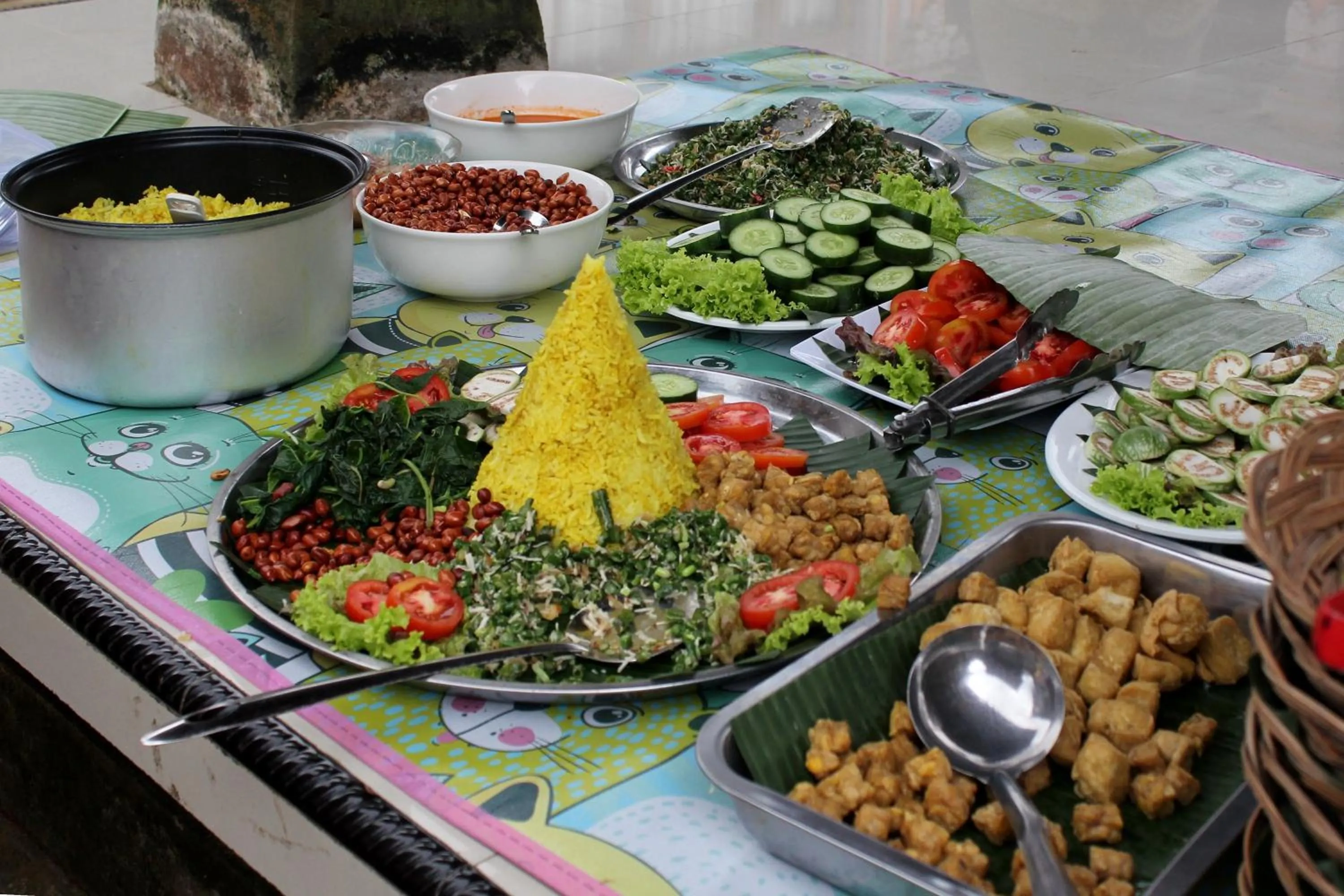 Food and drinks in Swaha Retreat & Eco Park Ubud