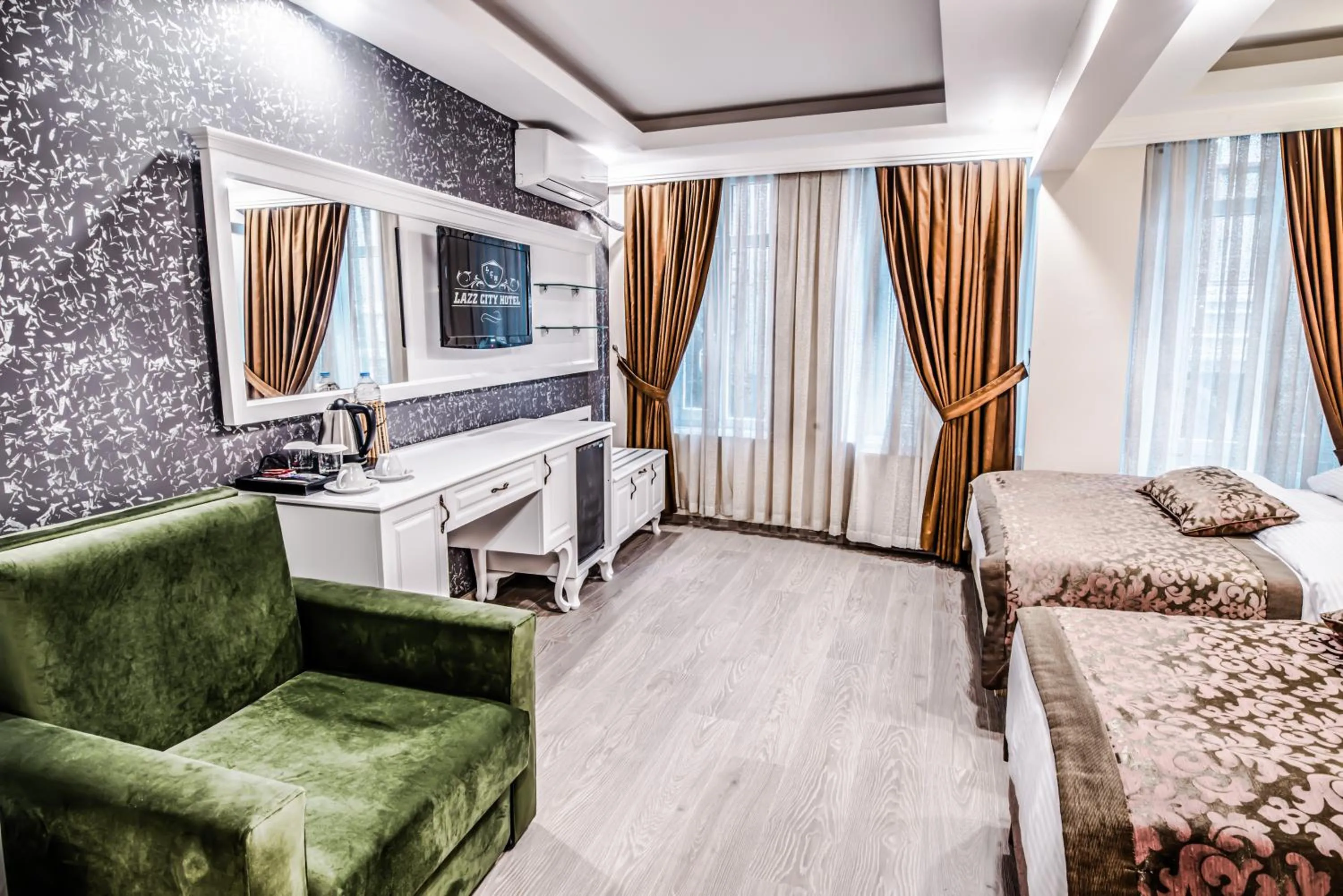 Massage, Bed in Lazz City Hotel