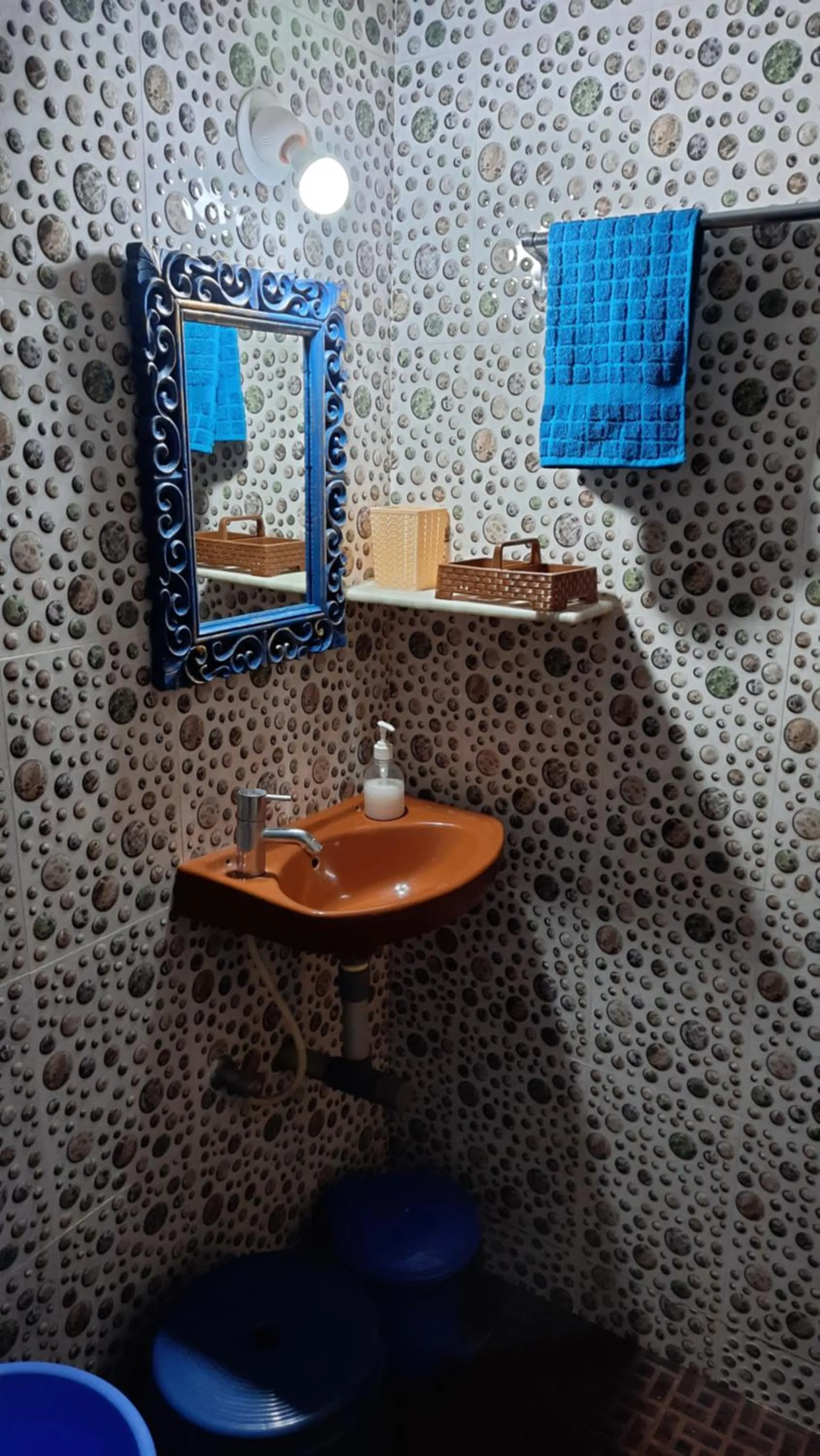 Bathroom in Tropical Wave Hostel Morjim Goa