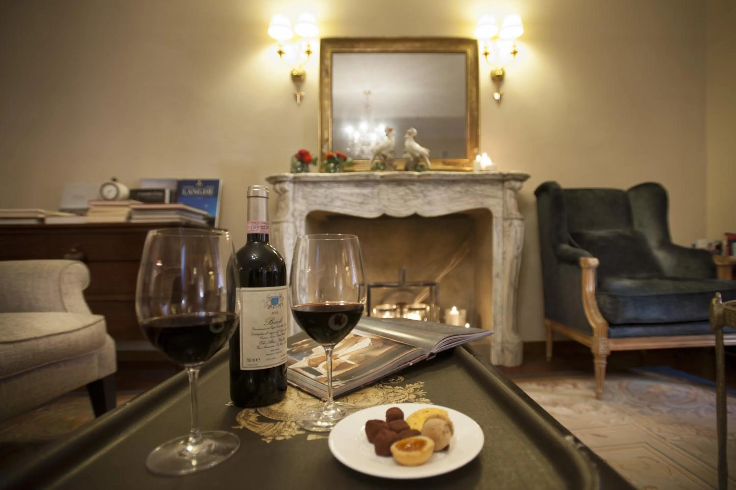 Lounge or bar in Corte Gondina Boutique Hotel