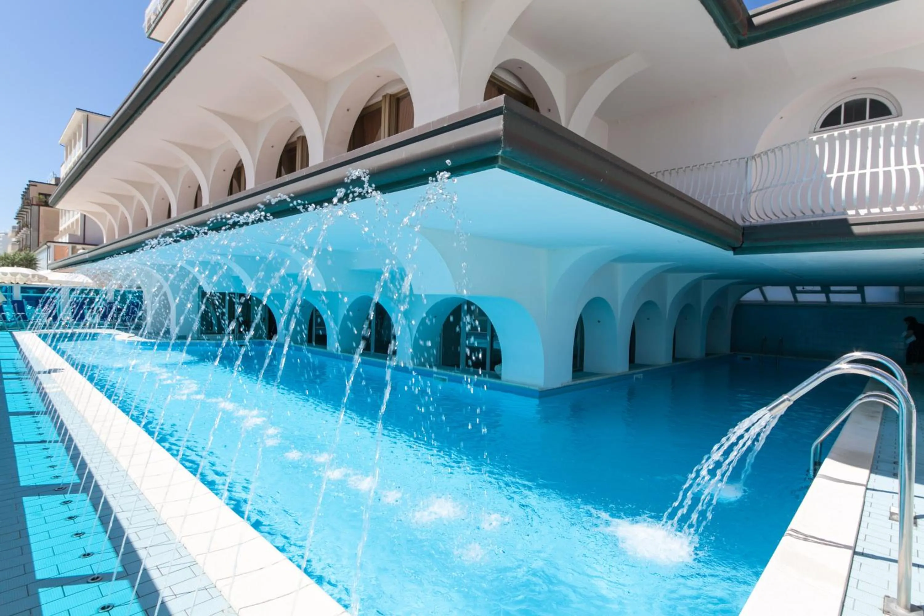 Swimming pool in Hotel Dea