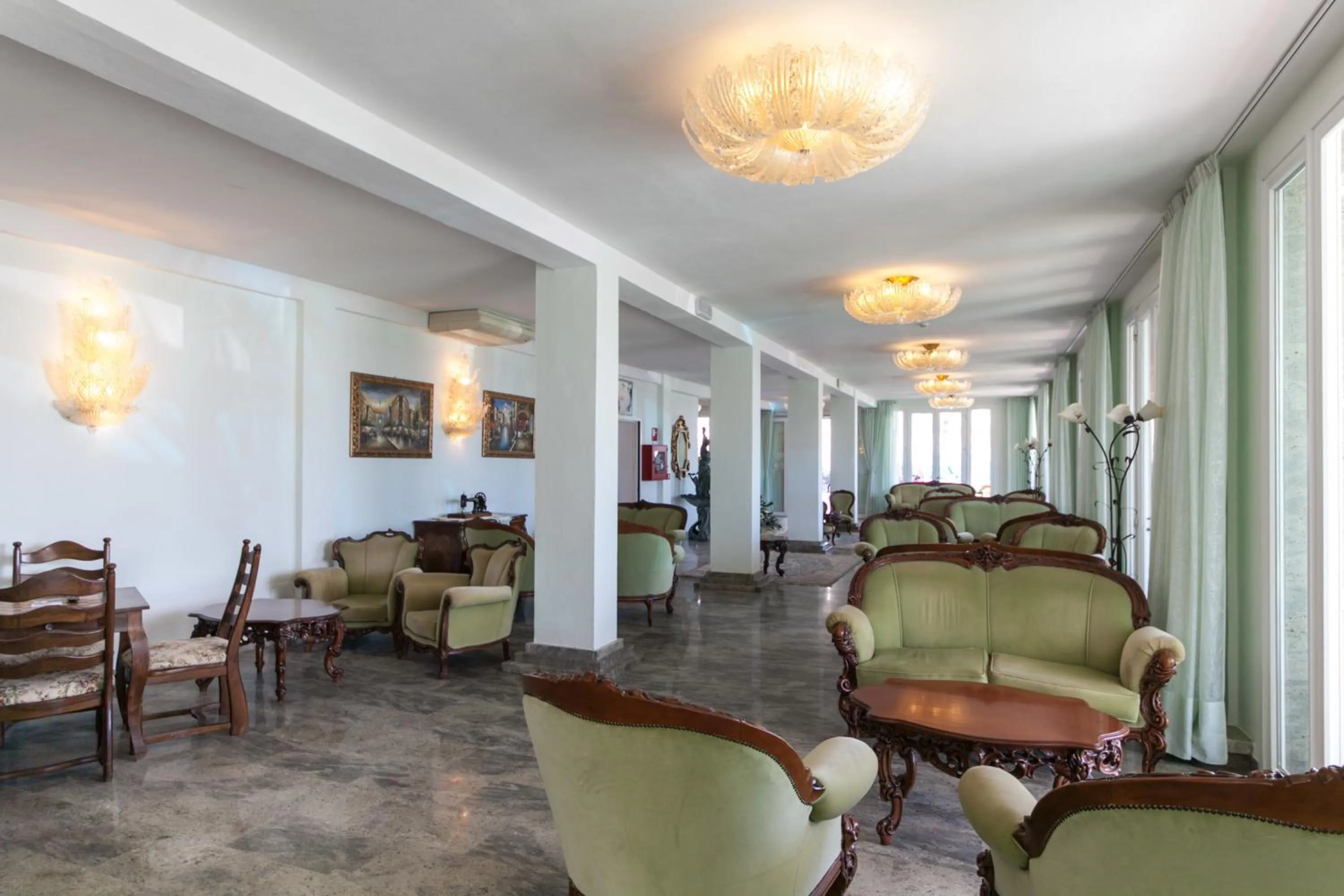 Lobby or reception in Hotel Dea