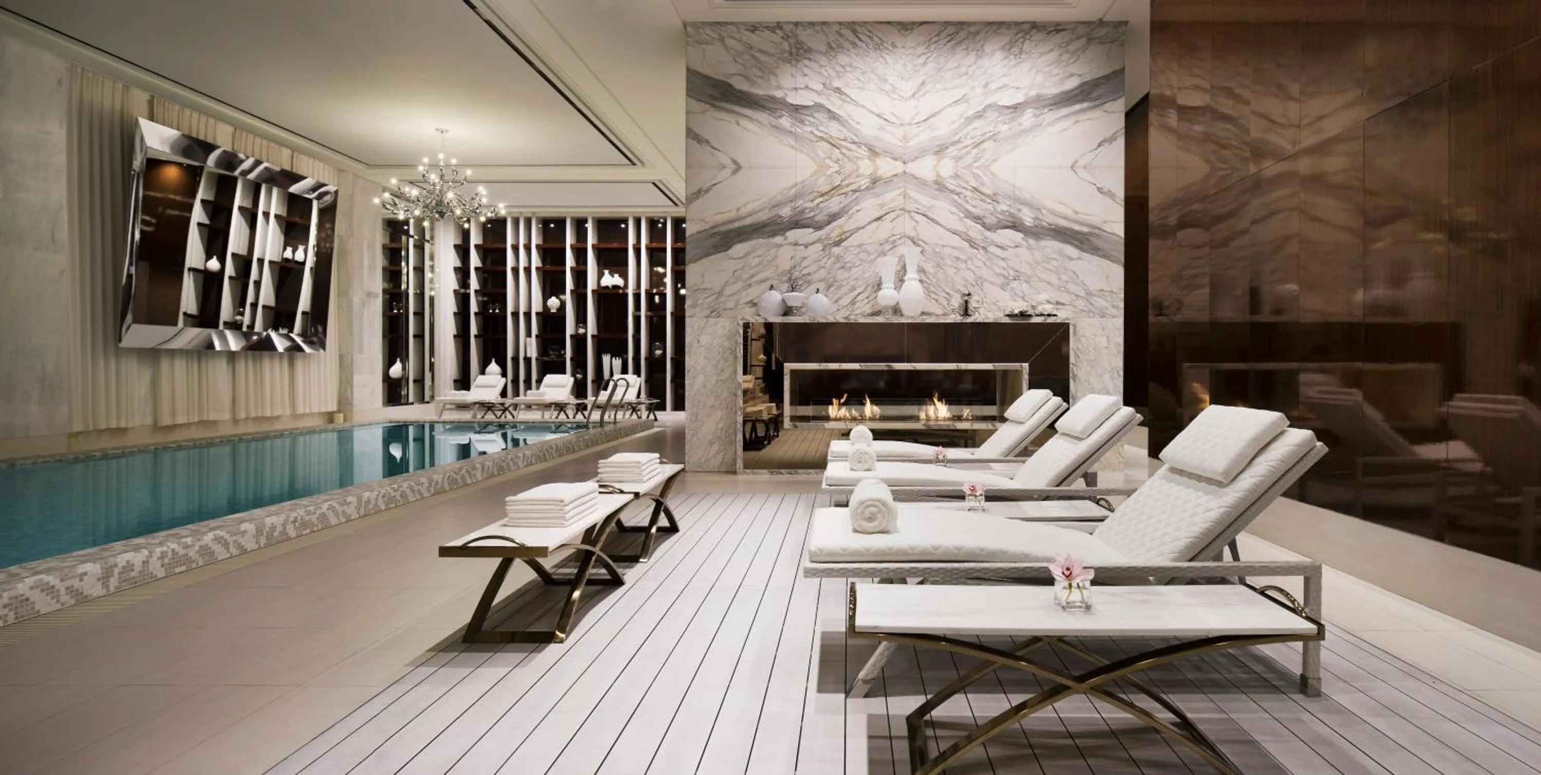 Swimming pool in JW Marriott Dongdaemun Square Seoul