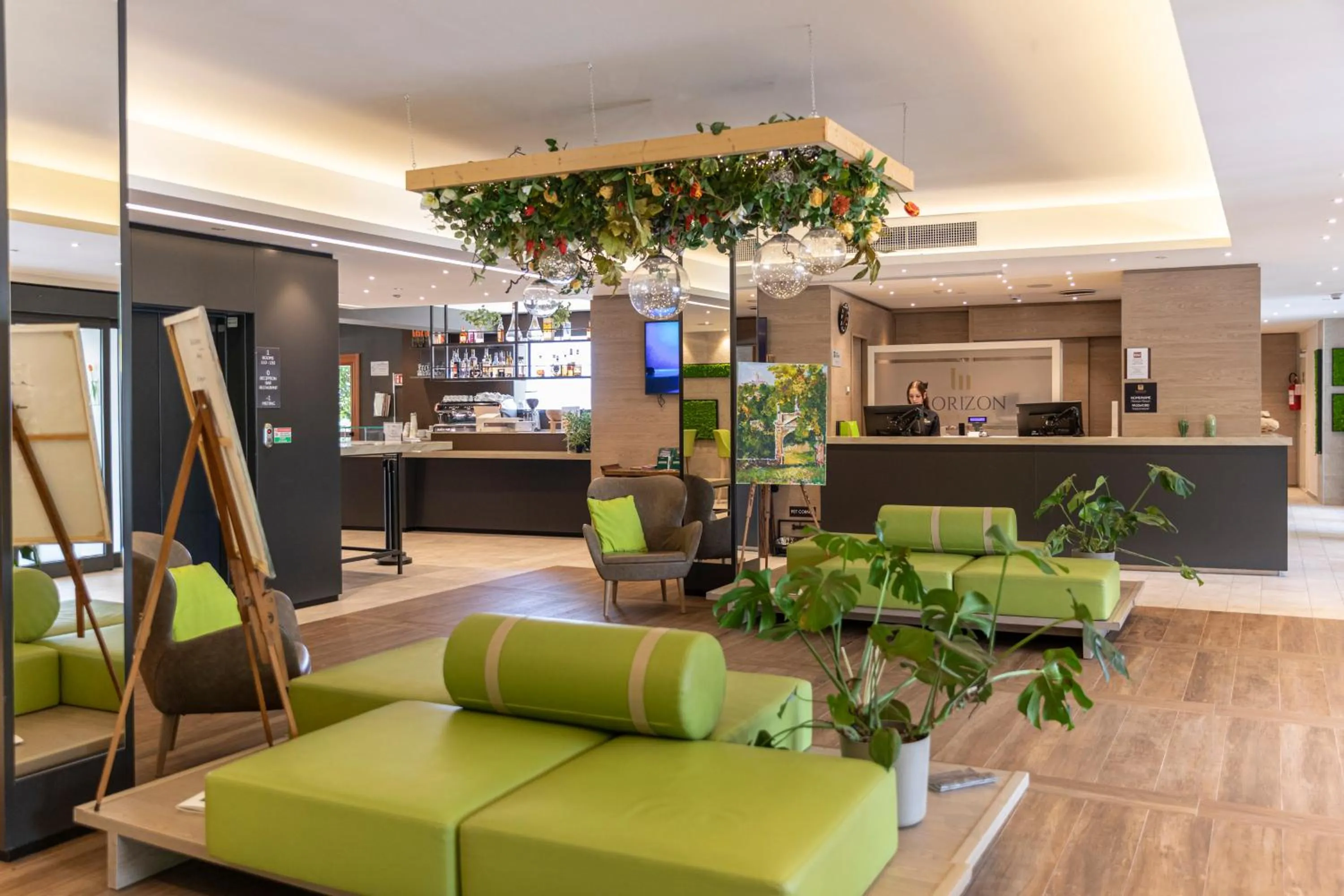 Lobby or reception in Hotel Horizon Wellness & Spa Resort - Best Western Signature Collection