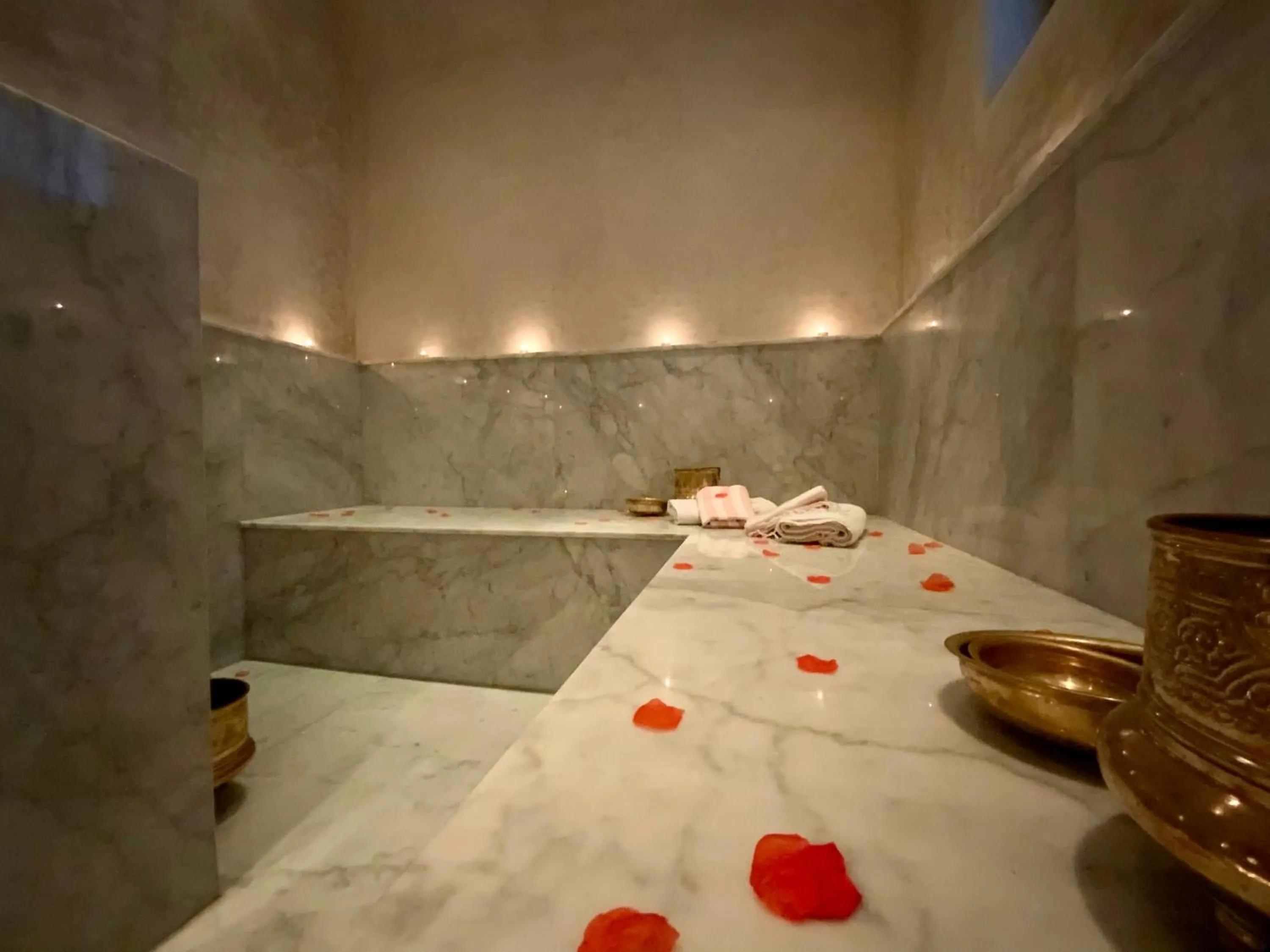 Massage in Riad Magnolia&SPA