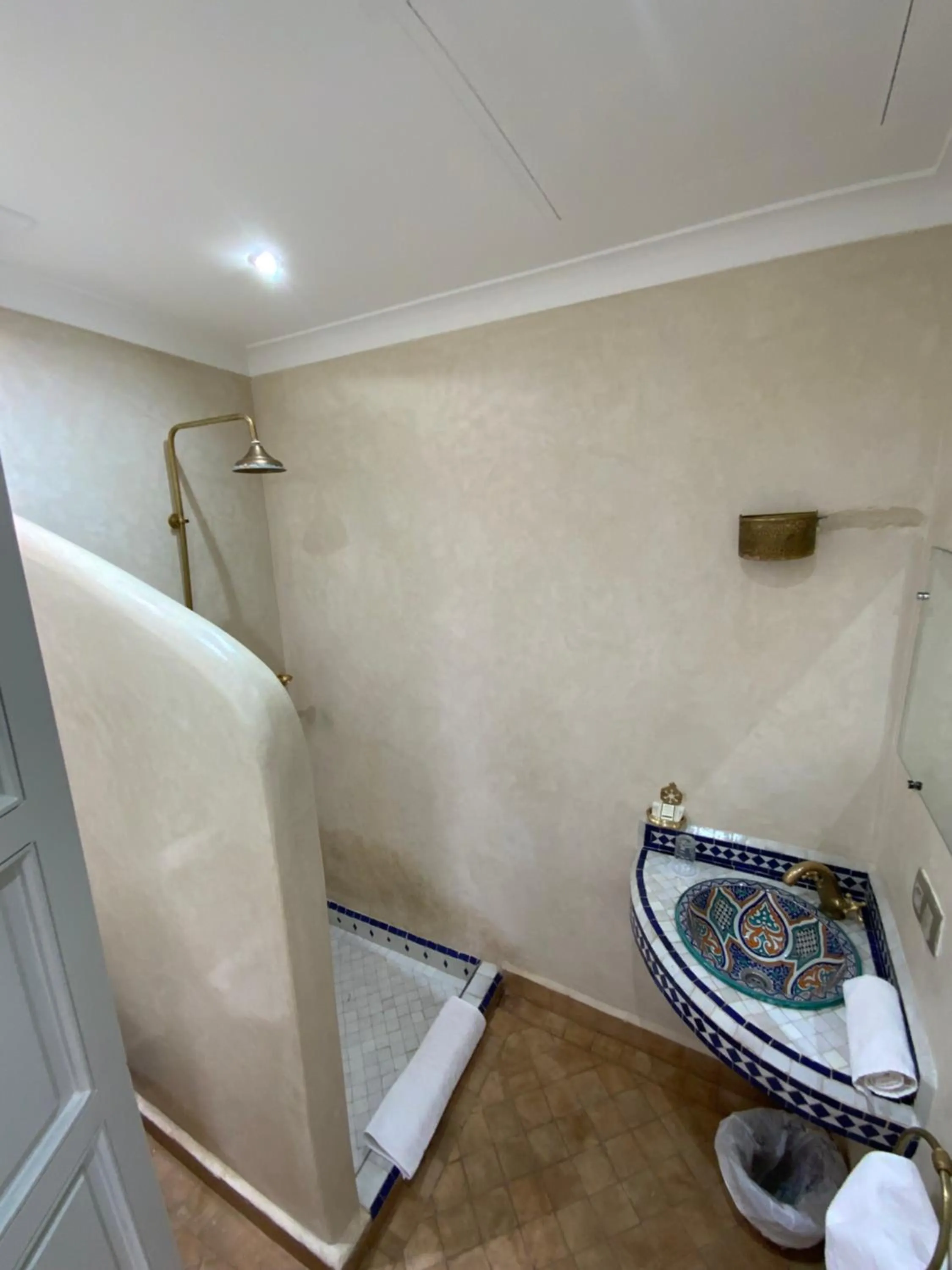 Bathroom in Riad Magnolia&SPA