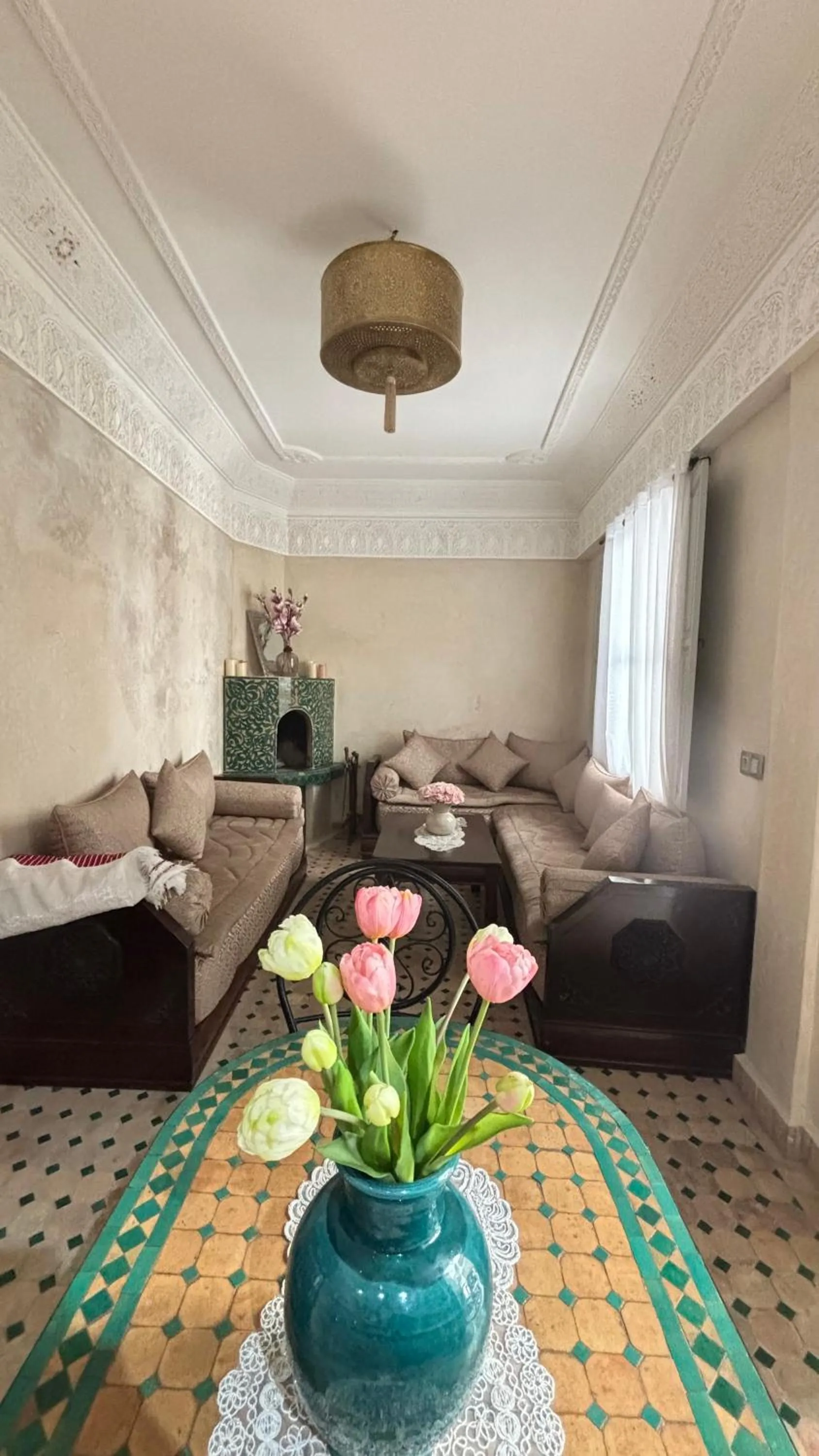 Communal lounge/ TV room in Riad Magnolia&SPA