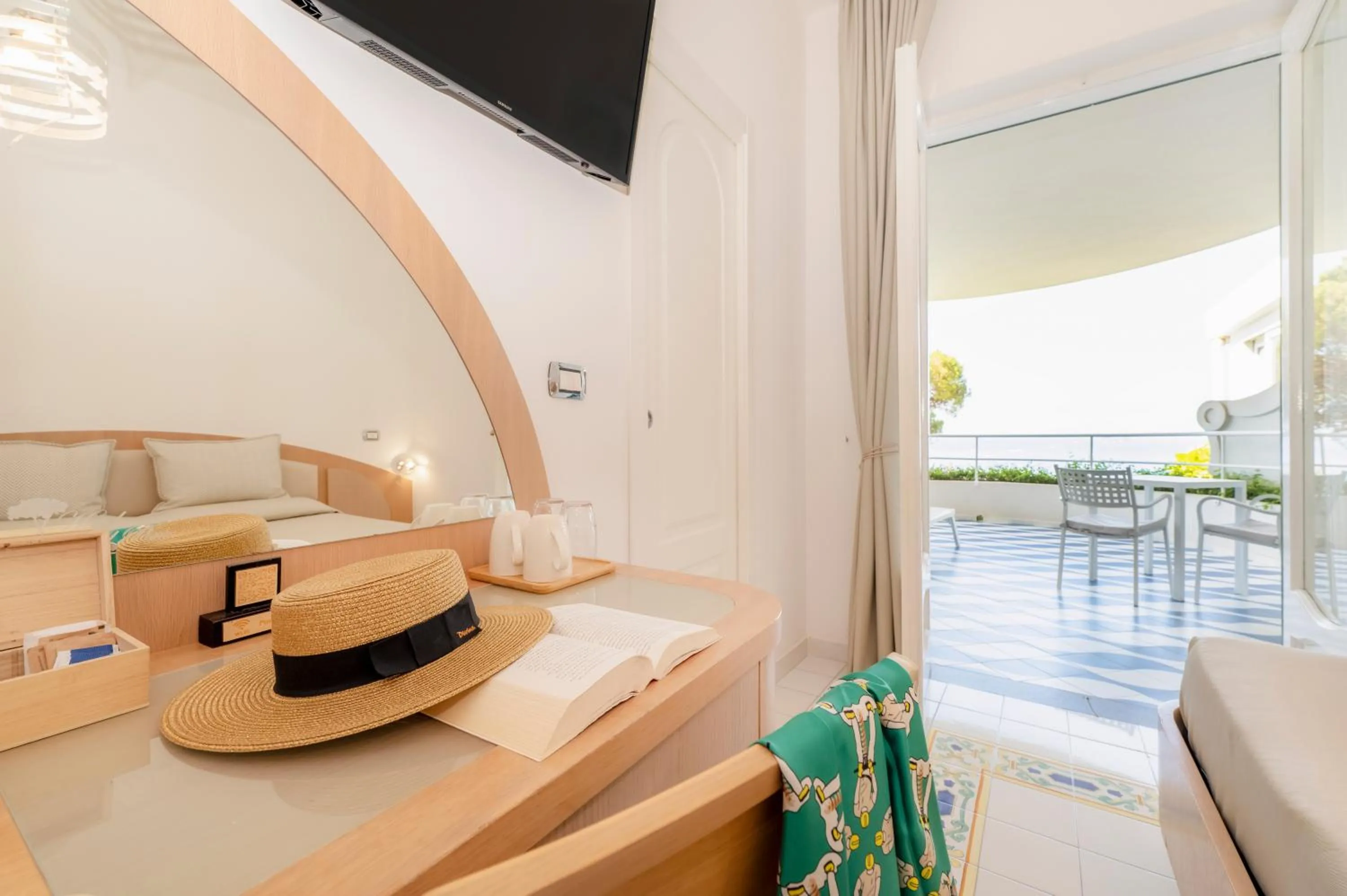 Bed in Hotel Il Pino