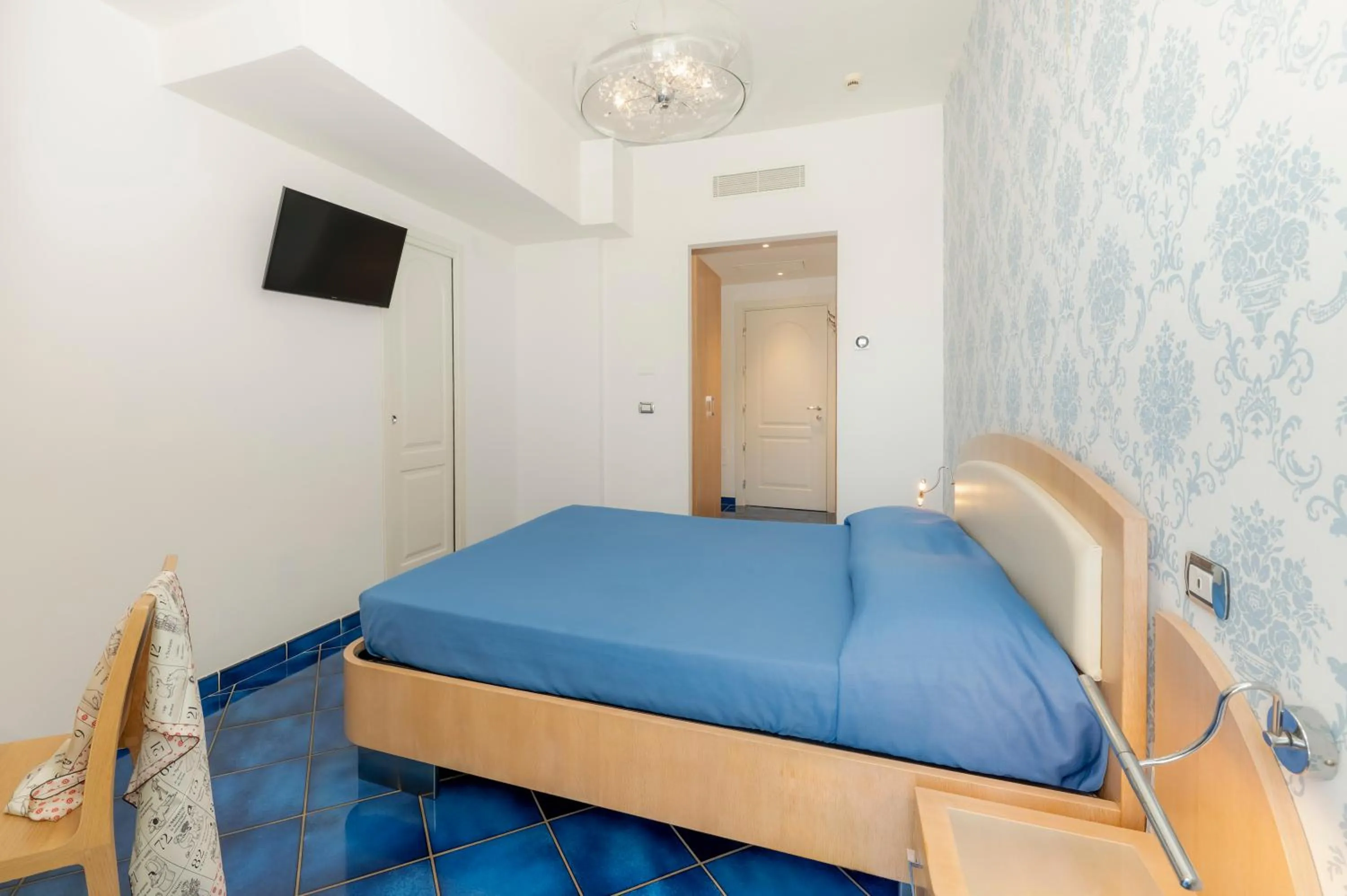 Photo of the whole room, Bed in Hotel Il Pino