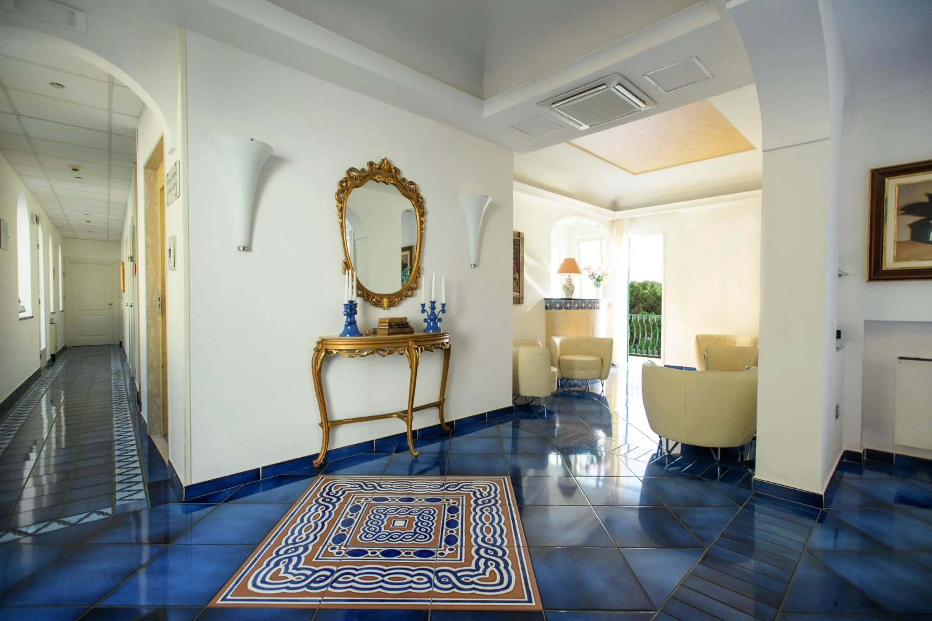 Lobby or reception in Hotel Il Pino