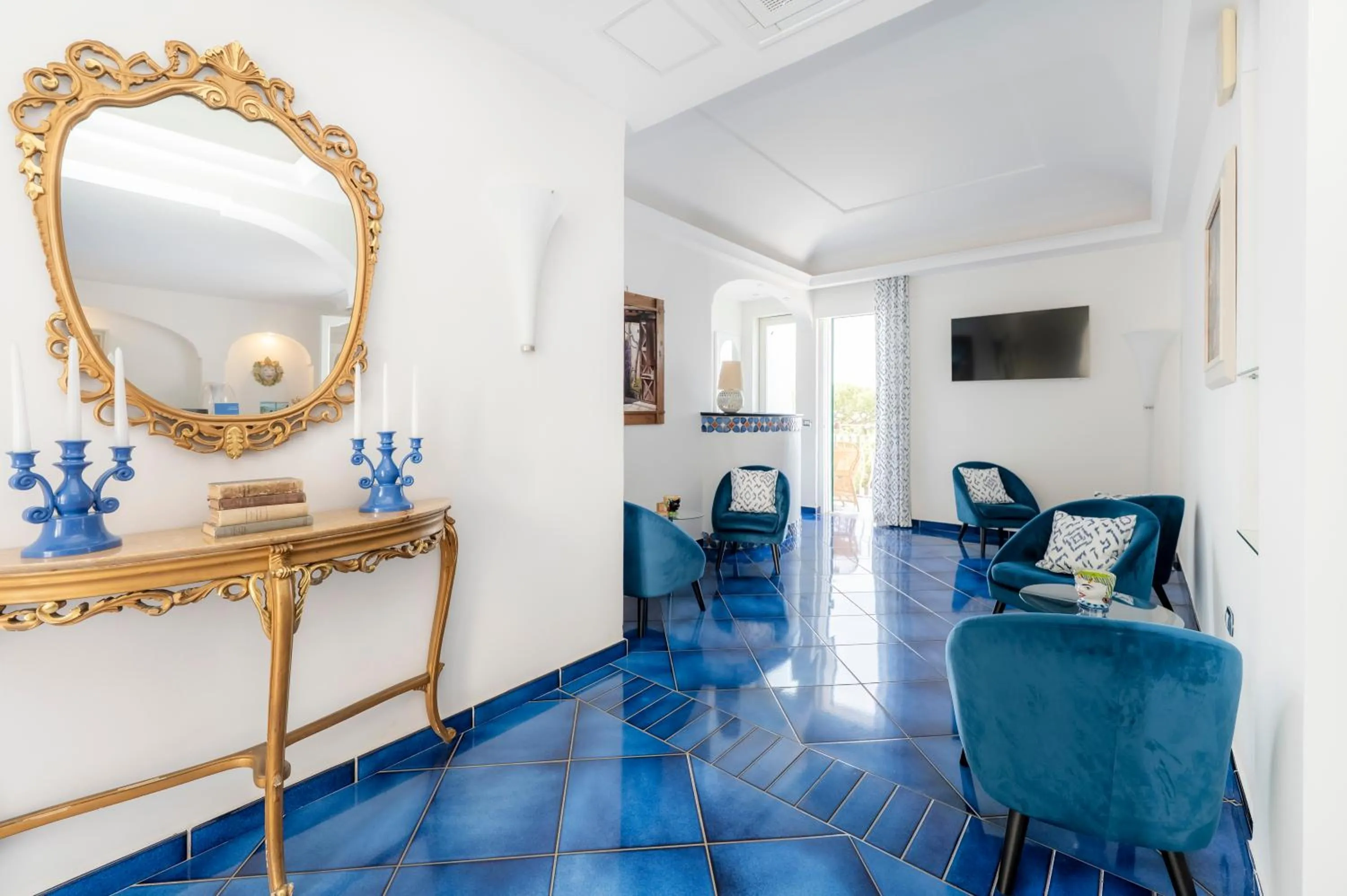 Lobby or reception in Hotel Il Pino