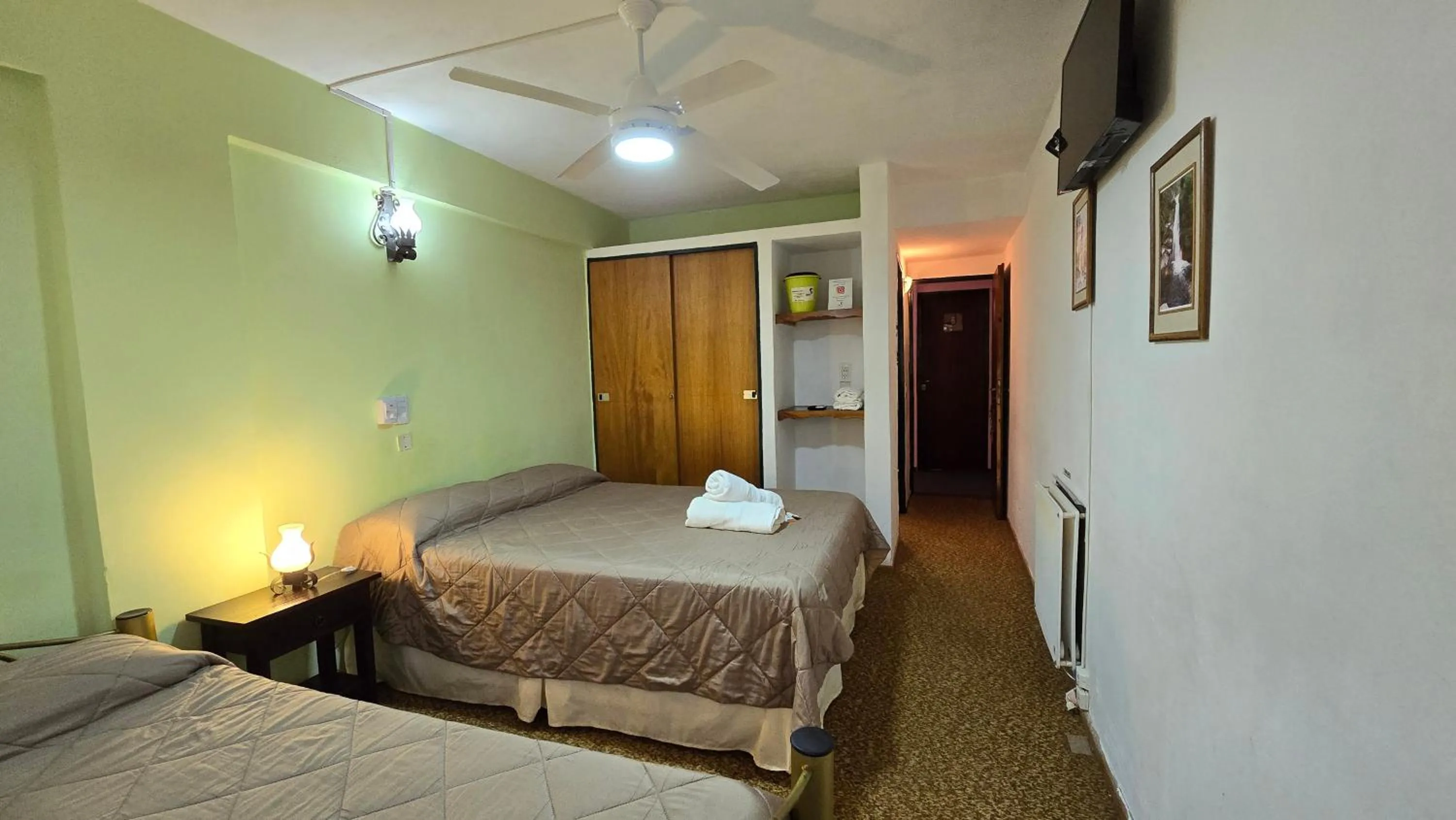 TV and multimedia, Bed in Hotel Panorama