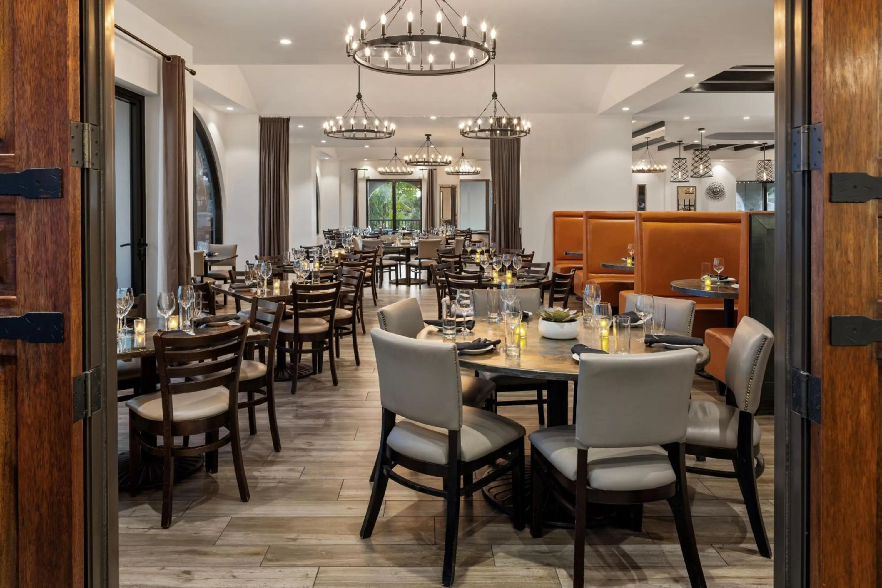 Restaurant/places to eat in The Hotel Zamora