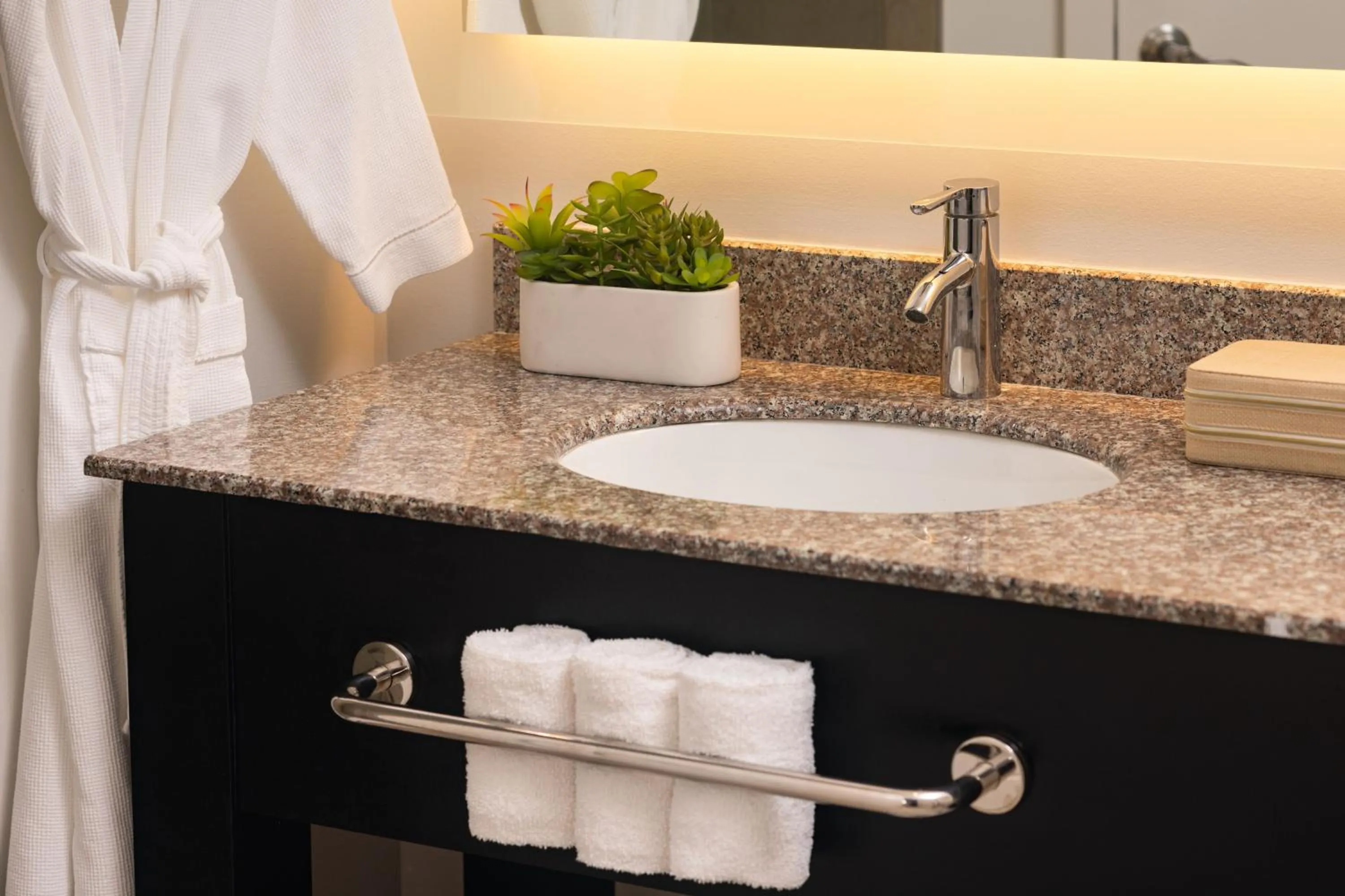 Bathroom in The Hotel Zamora