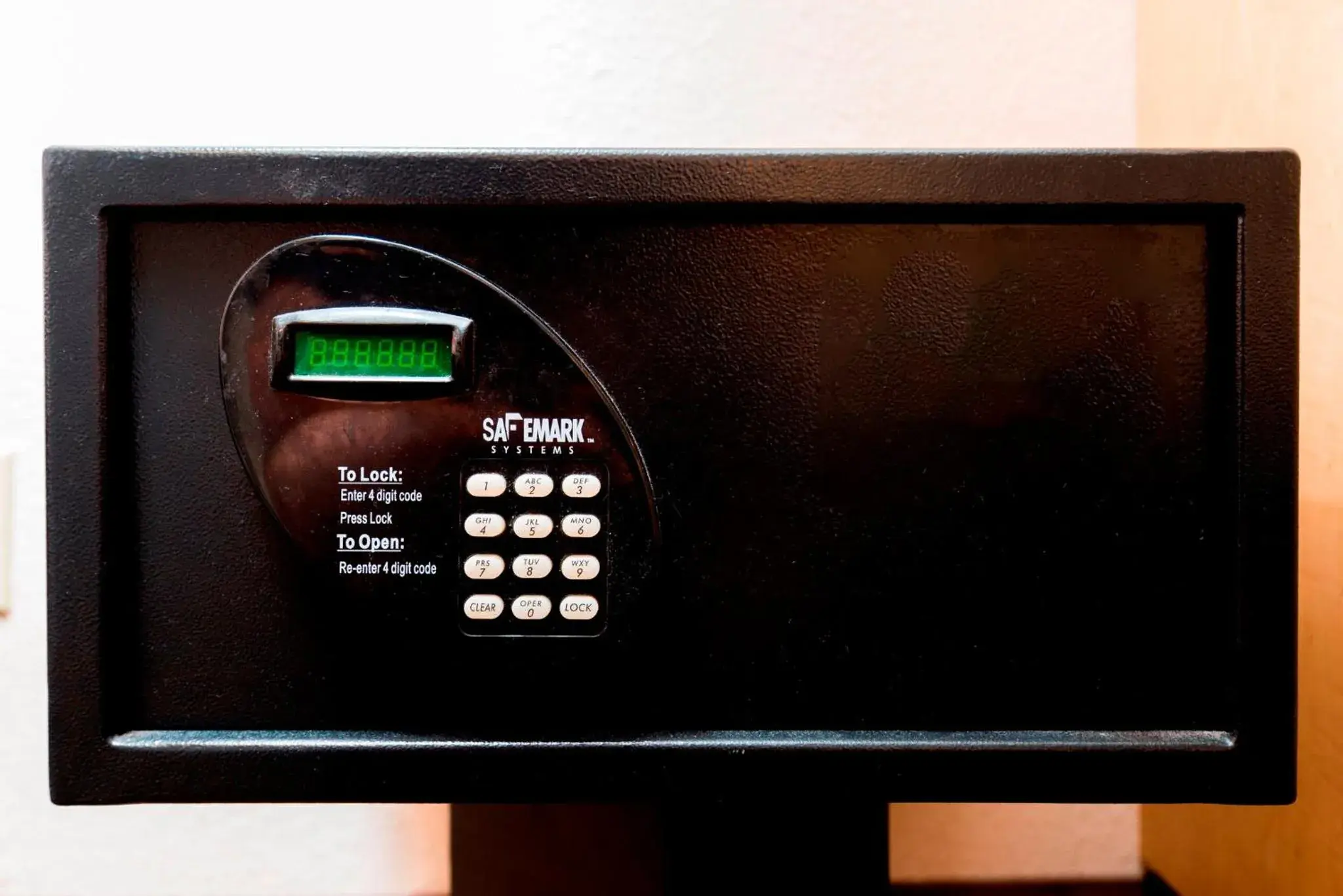 Standard Room with Two Double Beds Smoke Free in Red Roof Inn Tampa Fairgrounds - Casino Standard Room with Two Double Beds Smoke Free in Red Roof Inn Tampa Fairgrounds - Casino