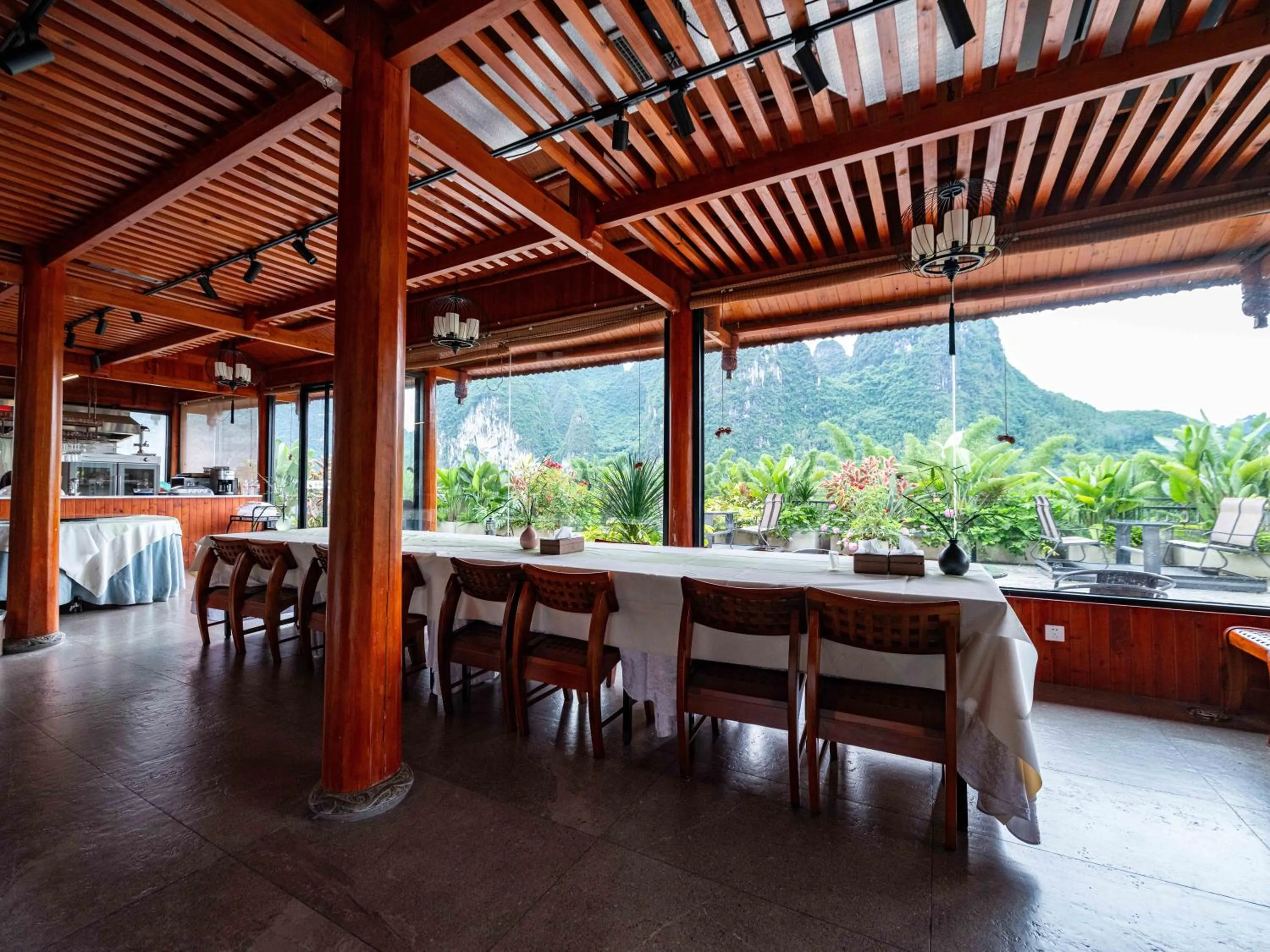 Banquet/Function facilities in Yangshuo Mountain River Ballad Hotel - Free Yangshuo Train Station Pick Up and Drop Off