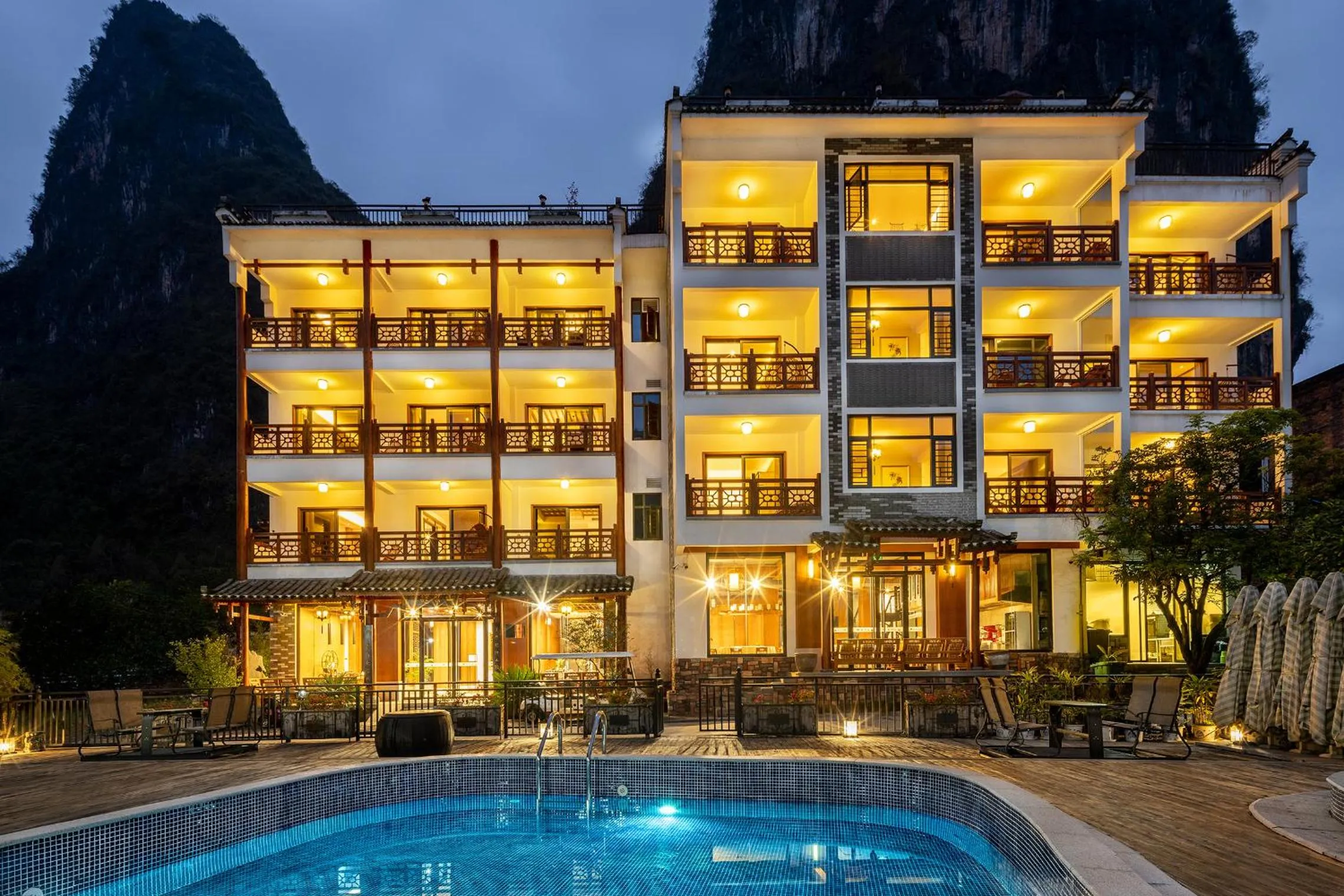 Property building in Yangshuo Xingping Shanshuiyao Resort - Free Train Station Pick Up -Stay 3 days promotion