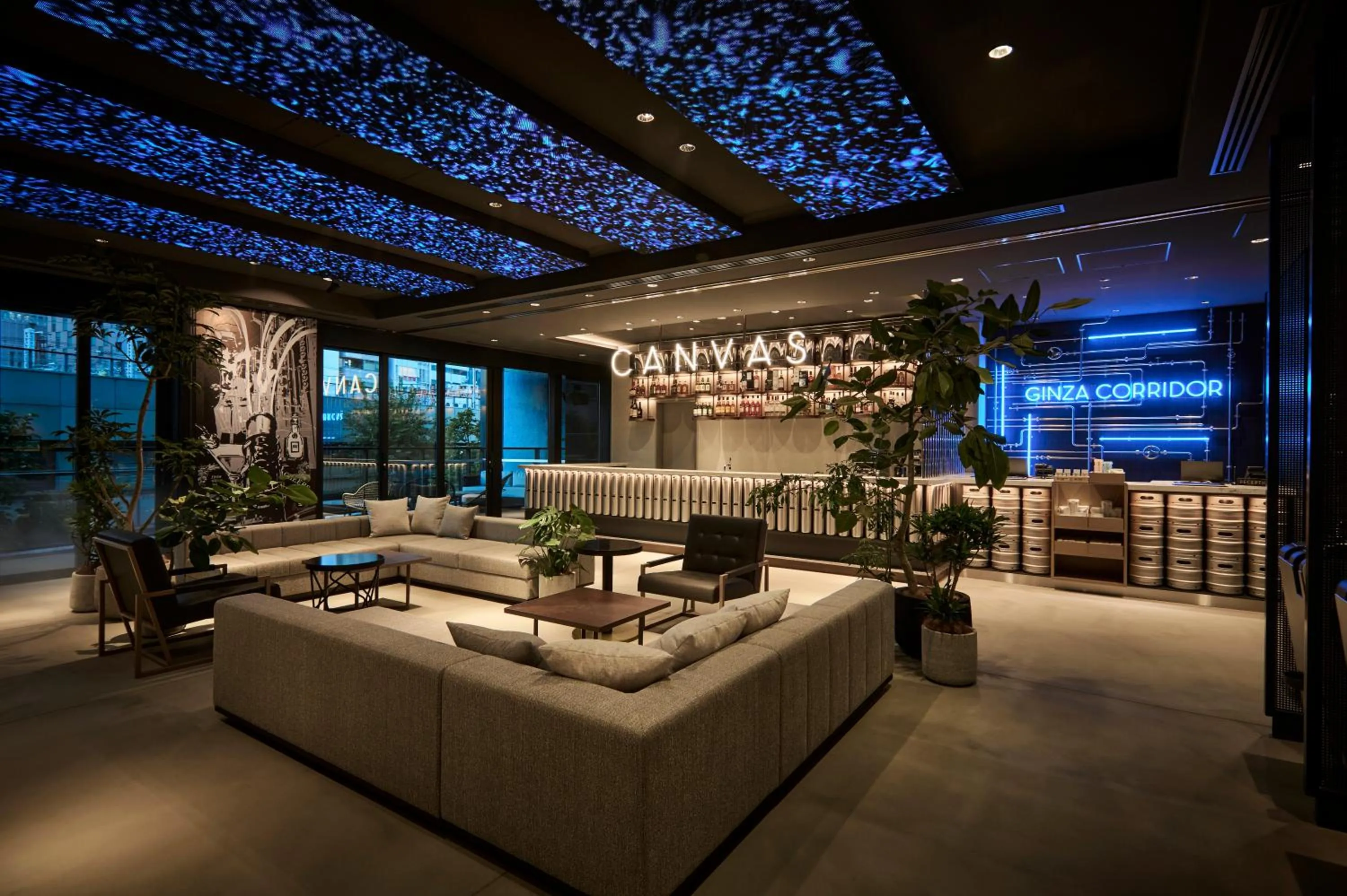Lounge or bar in The Royal Park Canvas Ginza Corridor