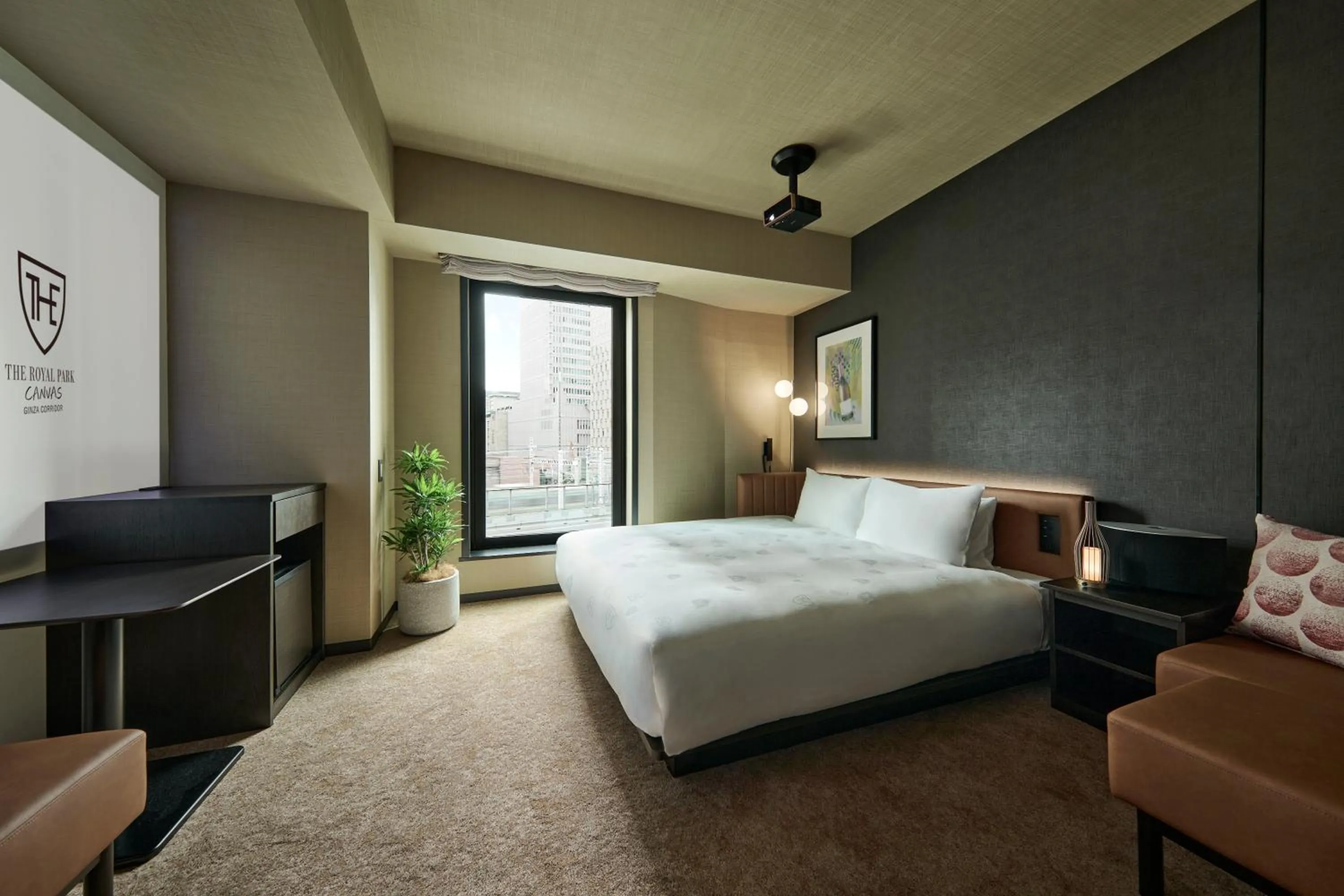 Bedroom, Bed in The Royal Park Canvas Ginza Corridor