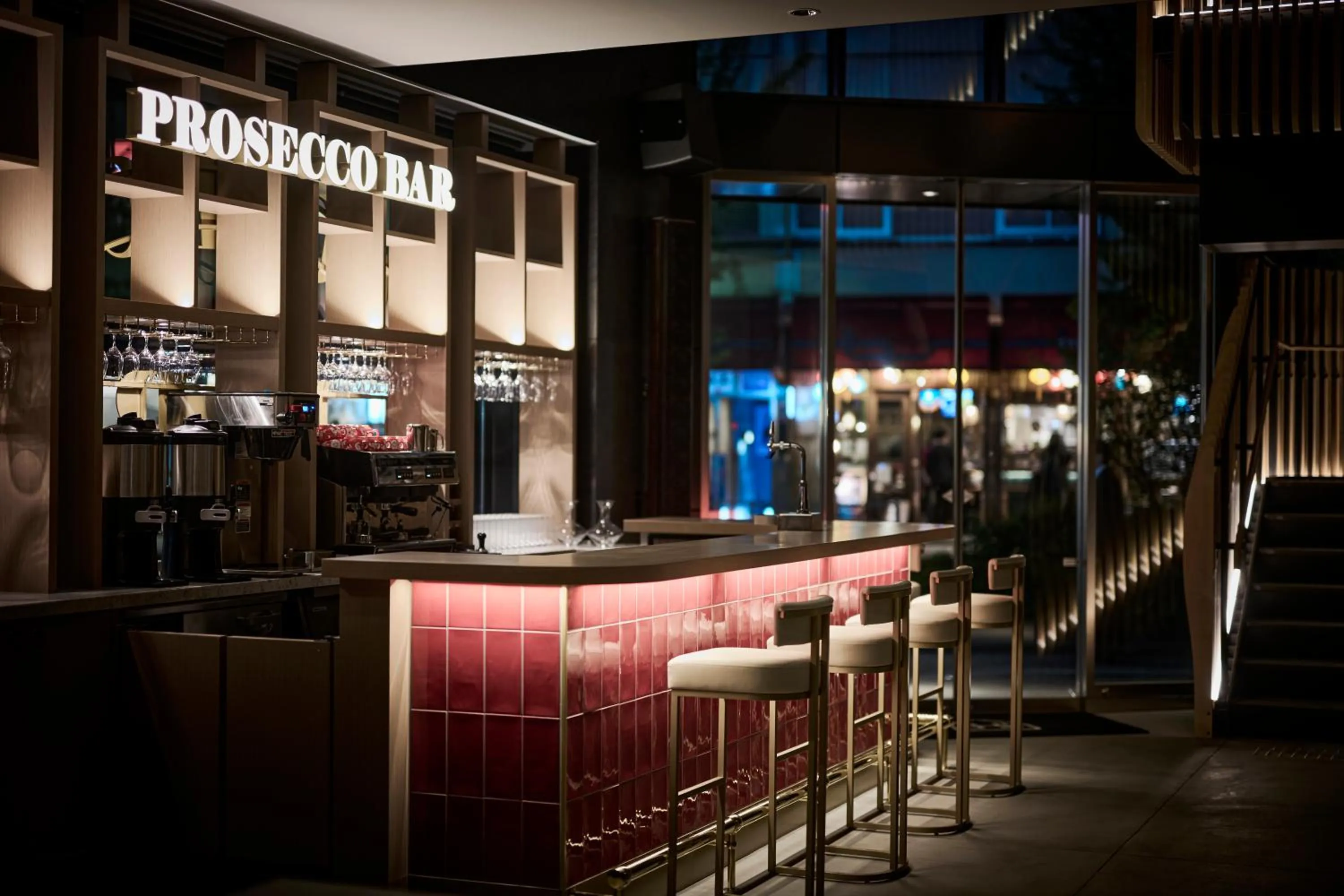 Lounge or bar in The Royal Park Canvas Ginza Corridor